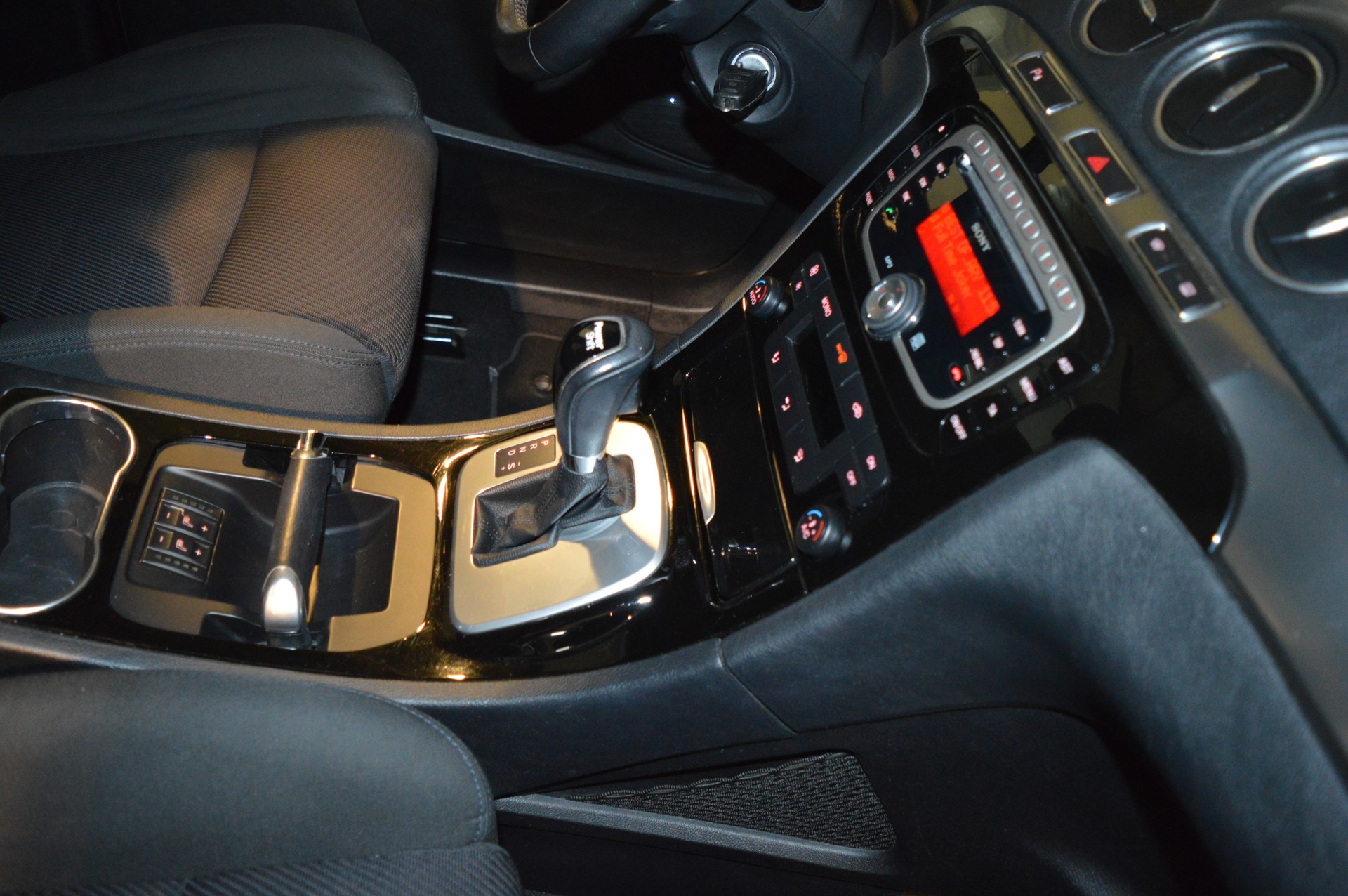 FORD S-Max 2.0 SCTi Titanium PowerShift-image-19
