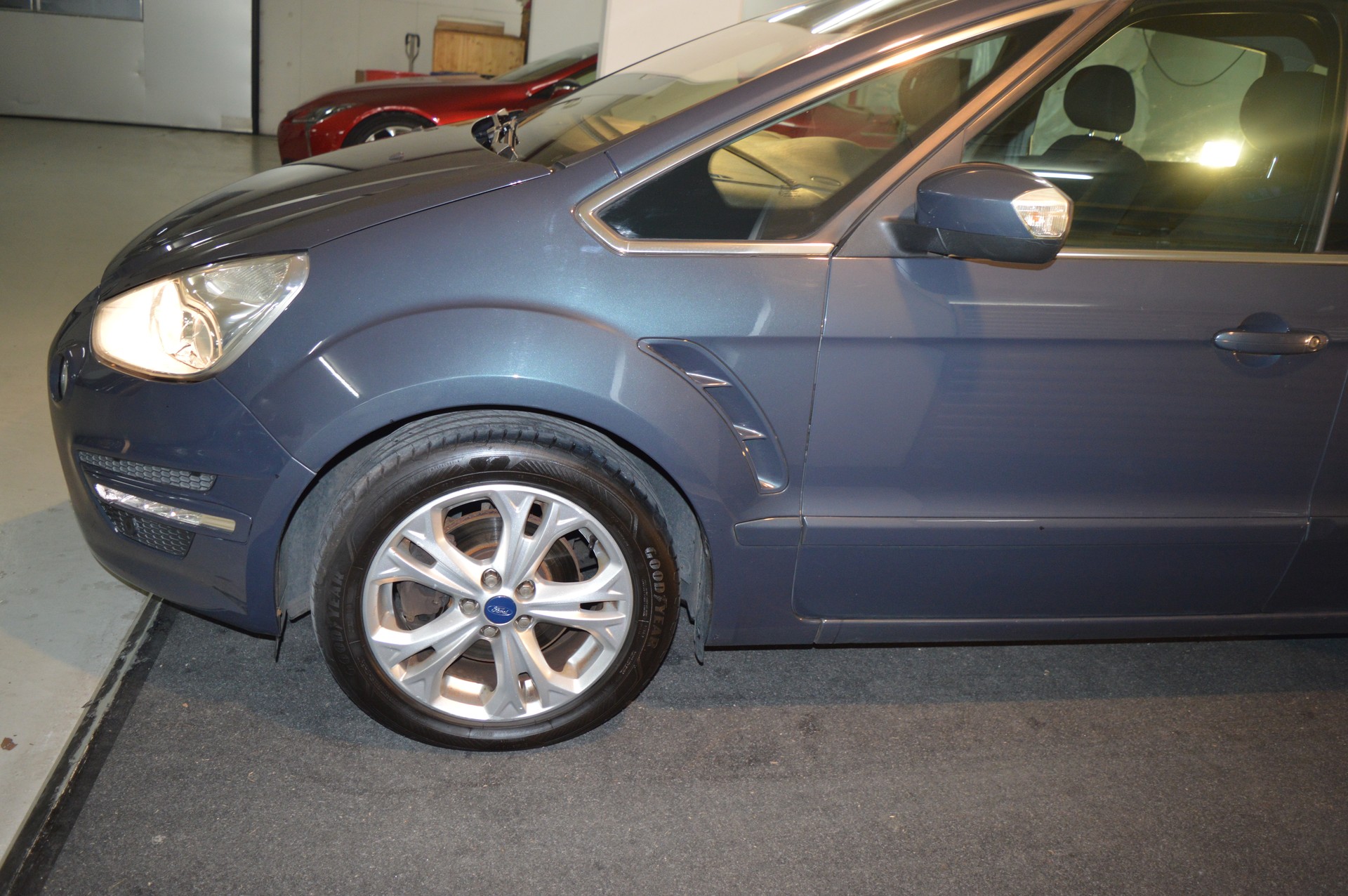 FORD S-Max 2.0 SCTi Titanium PowerShift-image-6