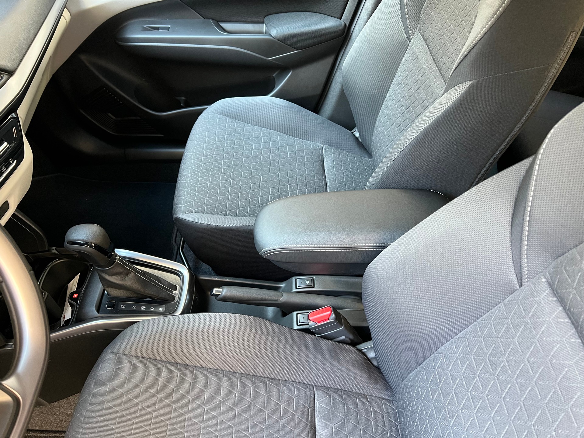SUZUKI Swift 1.2 Tradizio Top Hybrid CVT-image-8