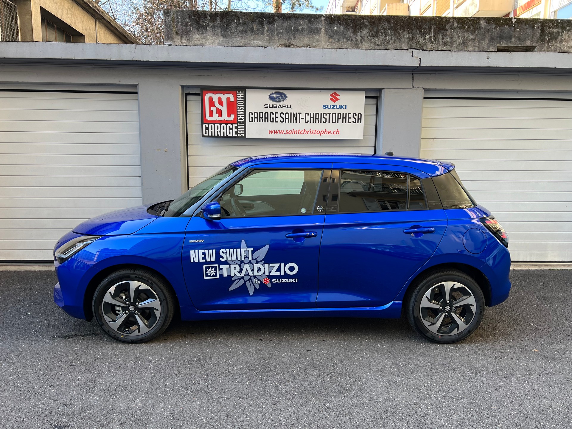 SUZUKI Swift 1.2 Tradizio Top Hybrid CVT