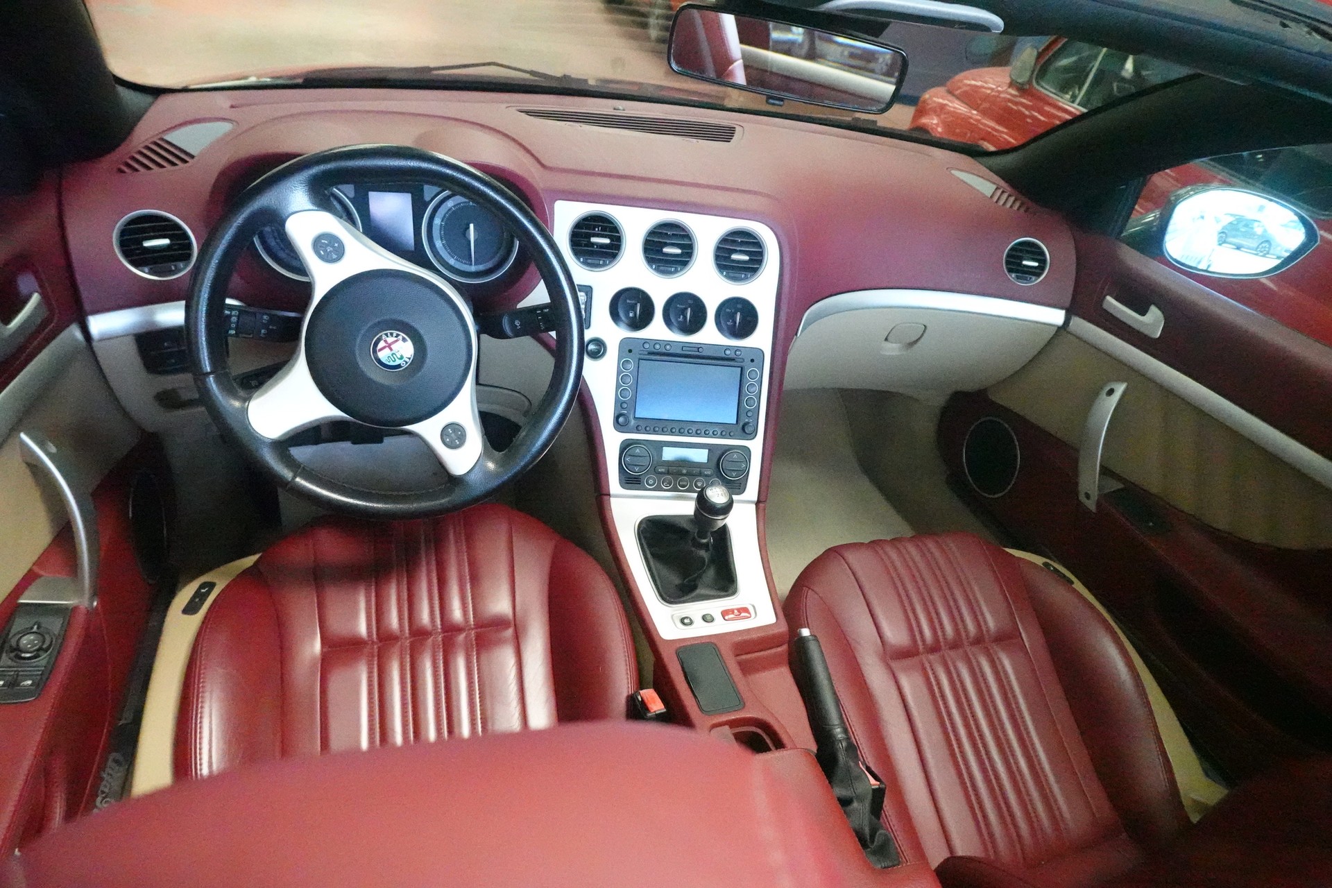 ALFA ROMEO Spider 3.2 JTS Q4-image-4