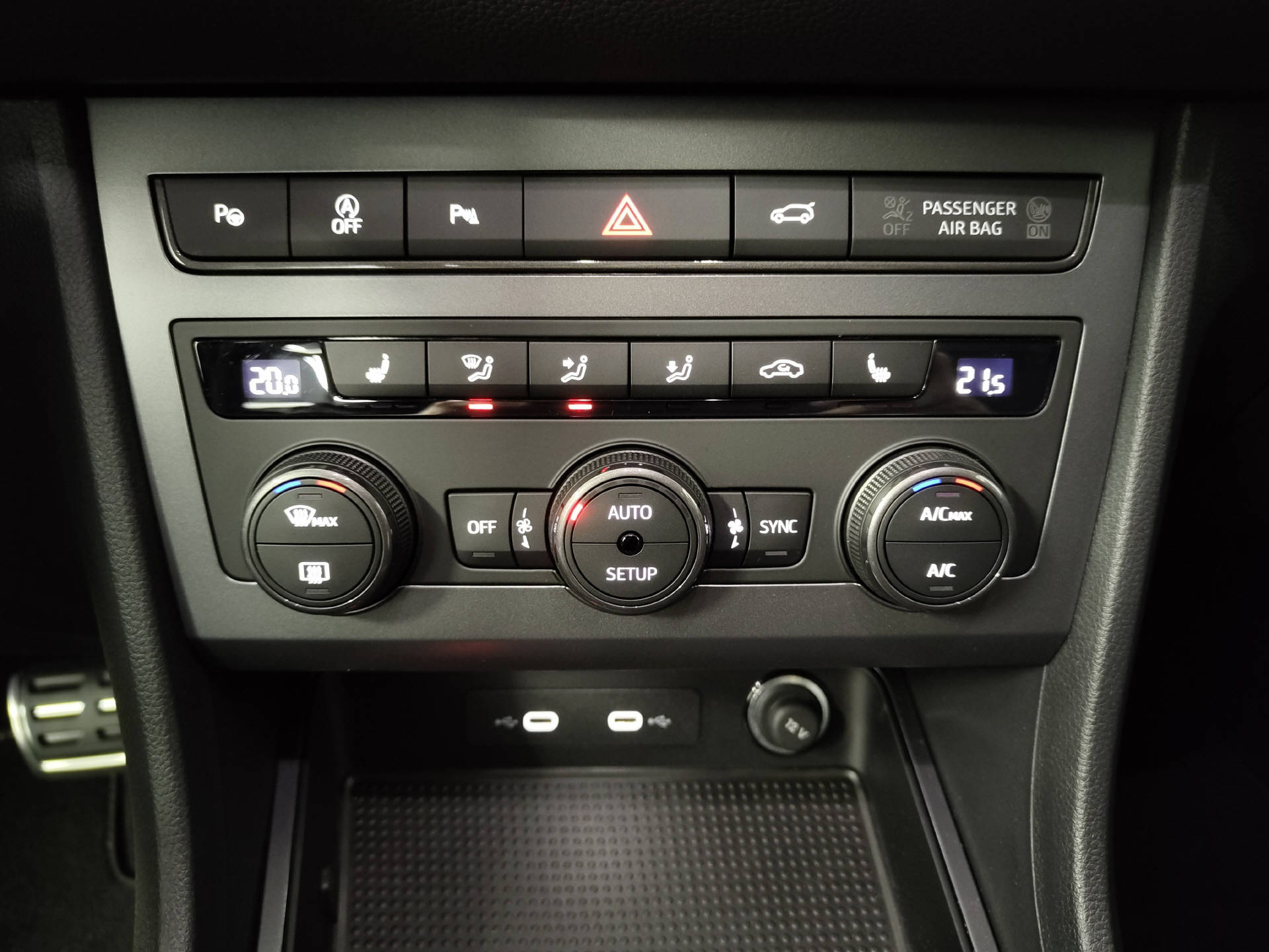 CUPRA Ateca 1.5 TSI DSG-image-9