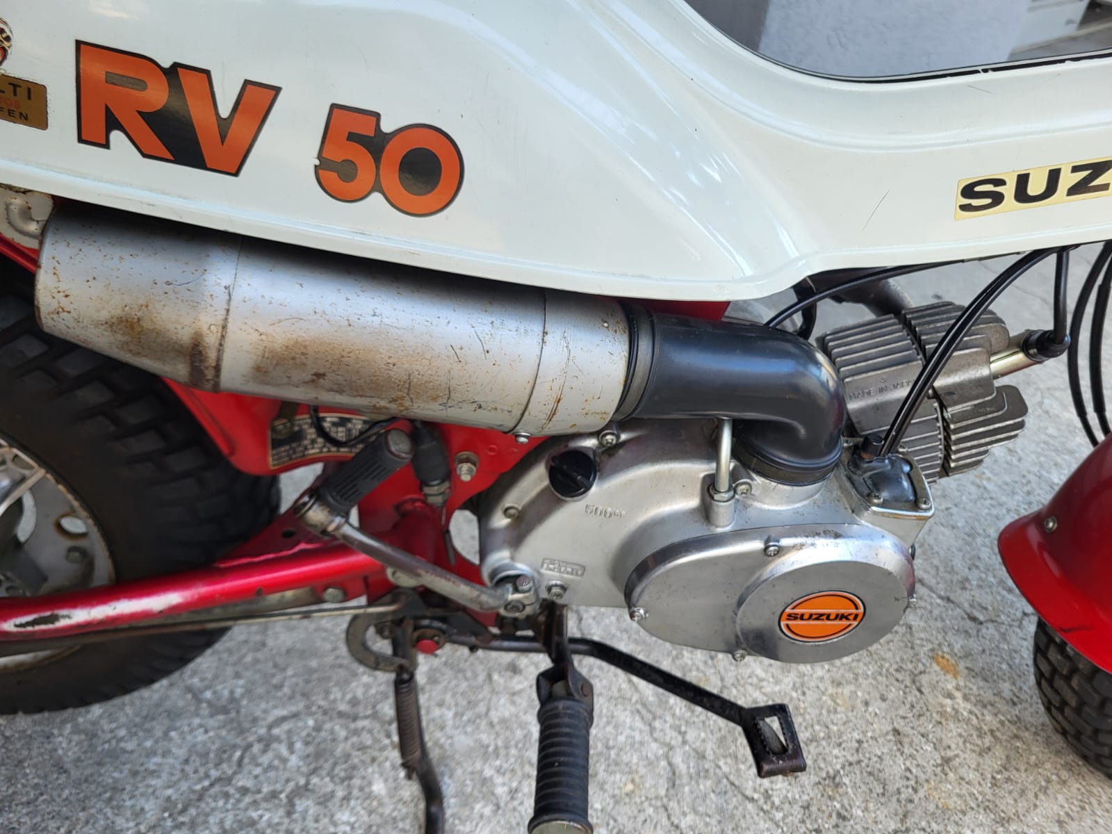 SUZUKI RV50-image-7