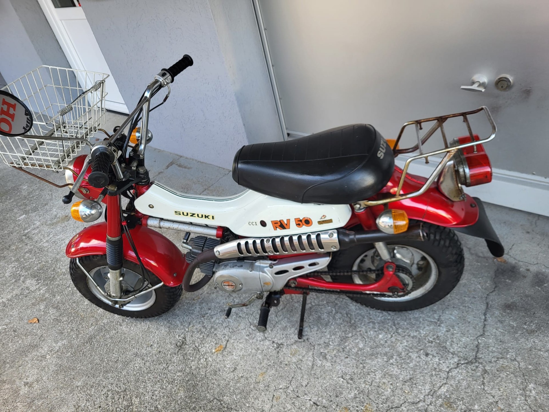 SUZUKI RV50-image-10