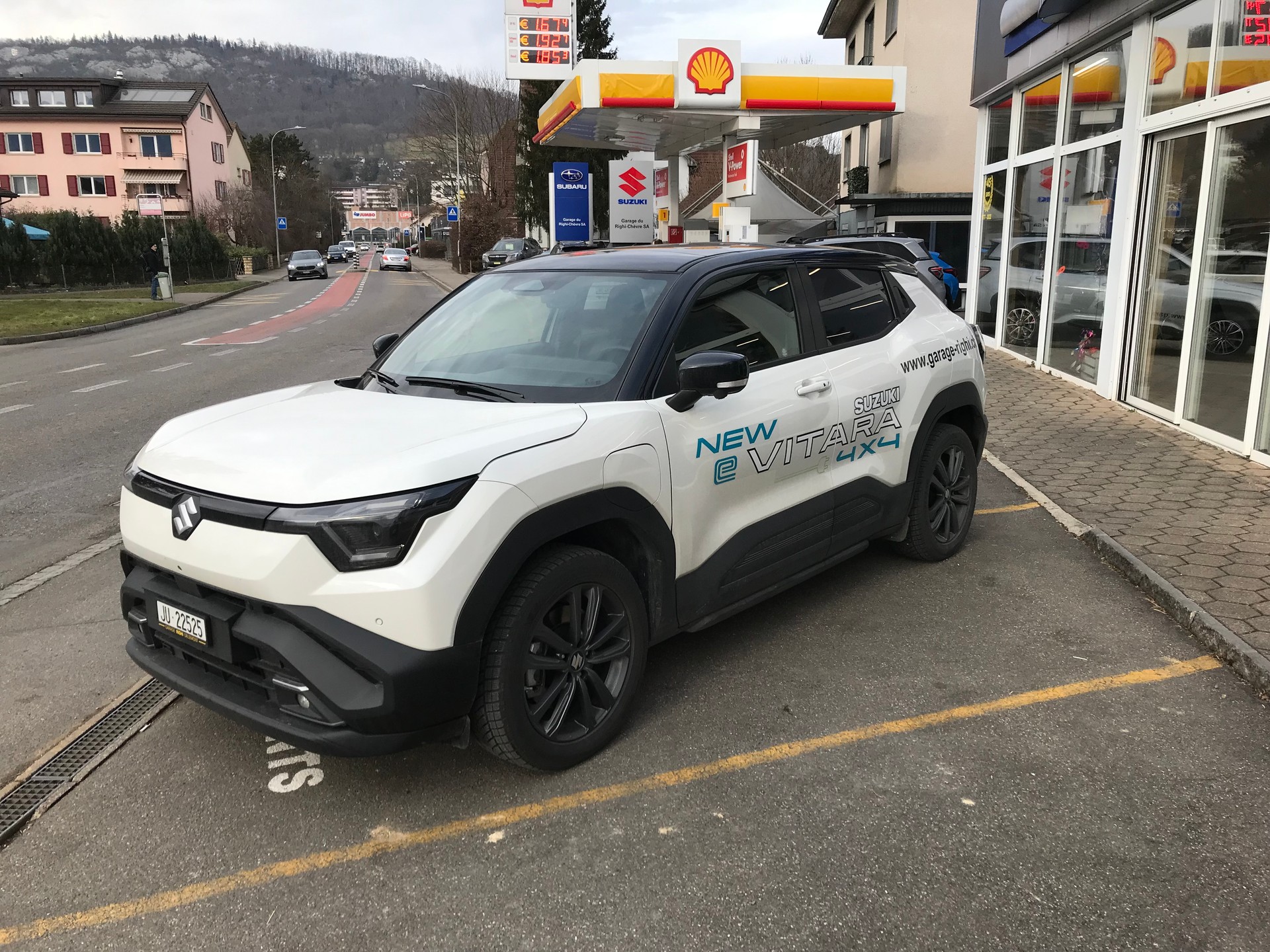 SUZUKI E-Vitara Compact Top 4x4