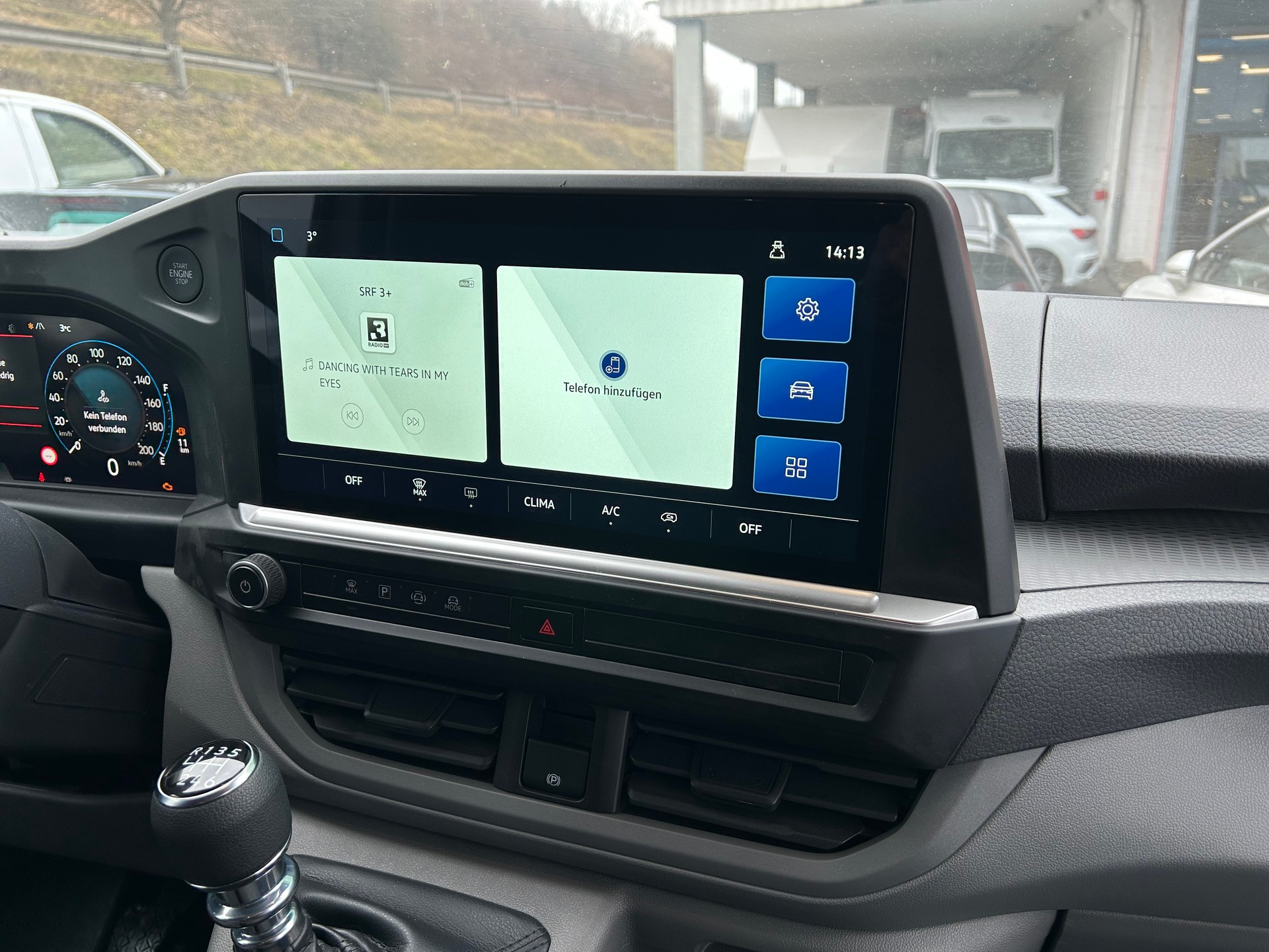 VW Transporter 2.0 TDI-image-17