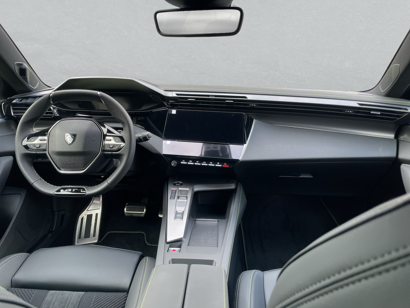 PEUGEOT 308 1.6 PHEV 195 GT-image-7
