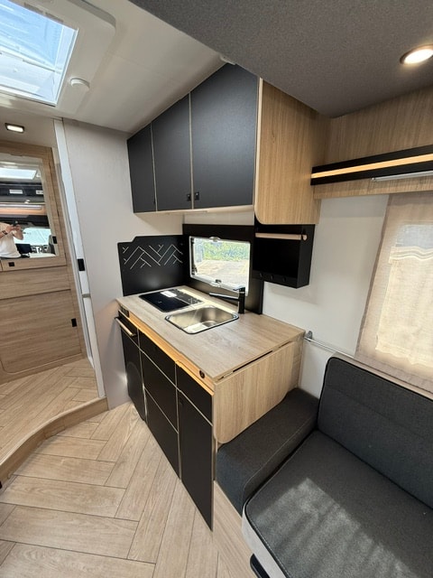 CHALLENGER 260 Graphite Edition-image-9