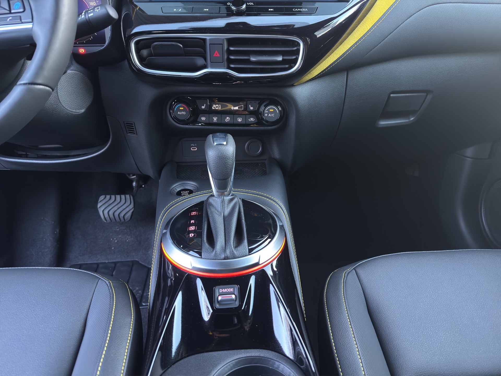 NISSAN Juke 1.0 DIG-T N-Sport-image-13
