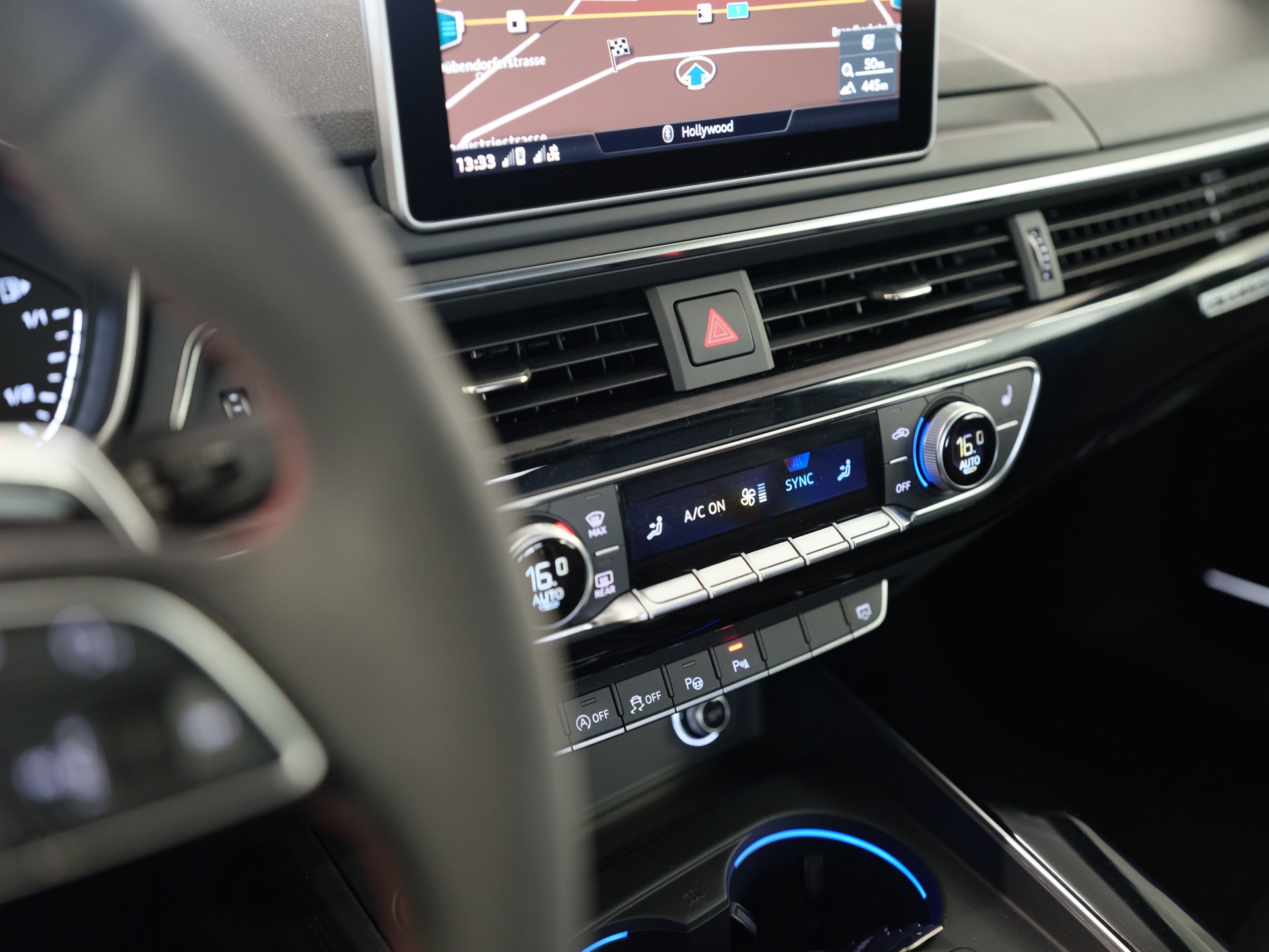 AUDI RS5 Coupé 2.9 TFSI quattro tiptronic *Ambientebeleuchtung* *Head up Display* *Lederausstattung*-image-24