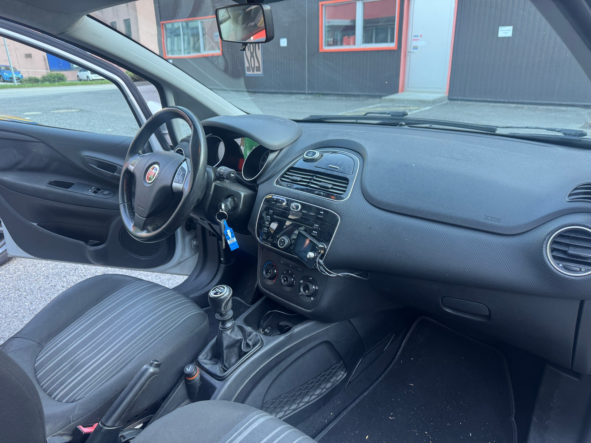 FIAT Punto Evo 1.4 MyLife-image-6