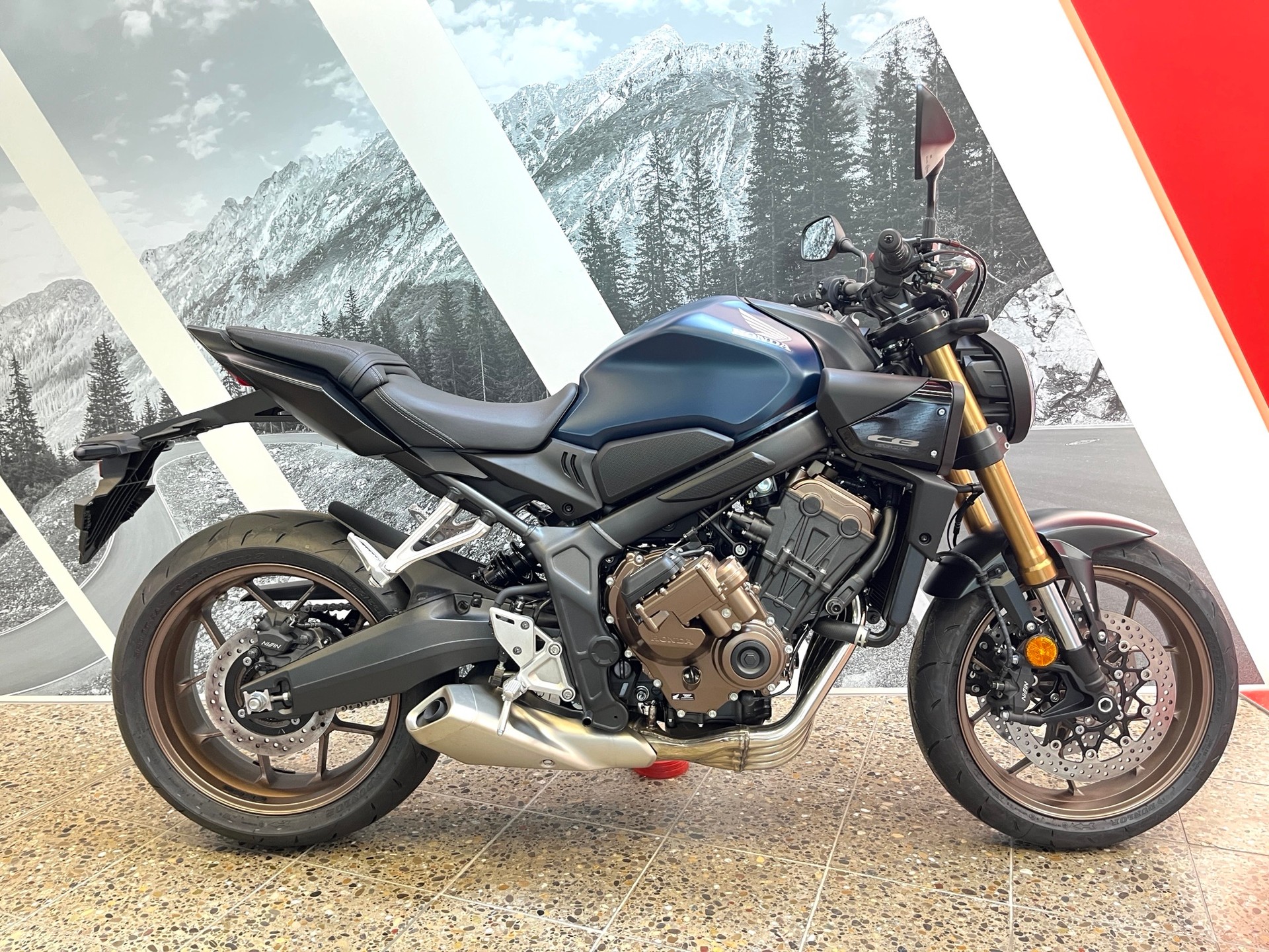 HONDA CB 650 R E-Clutch-image-0