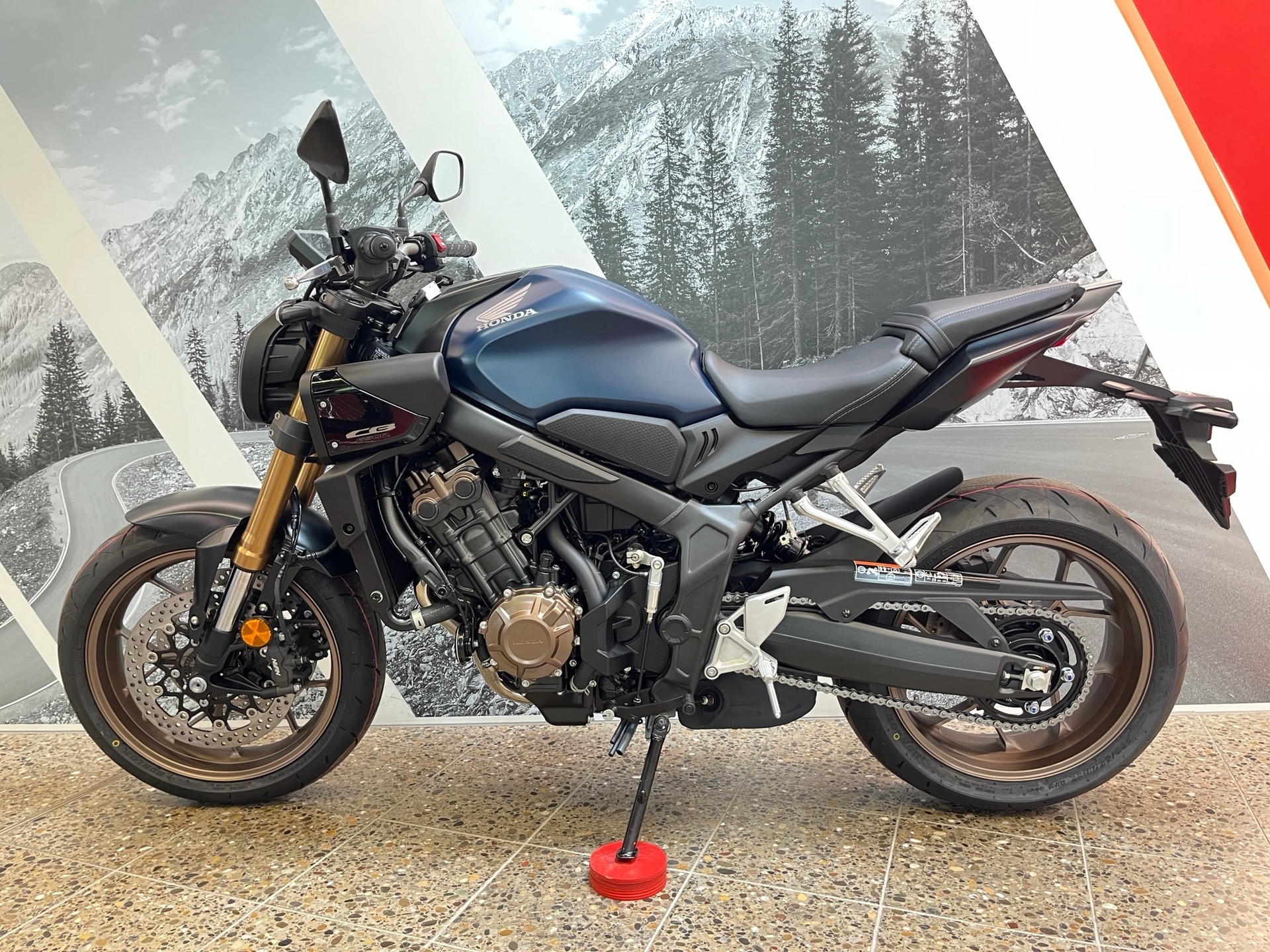 HONDA CB 650 R E-Clutch-image-1