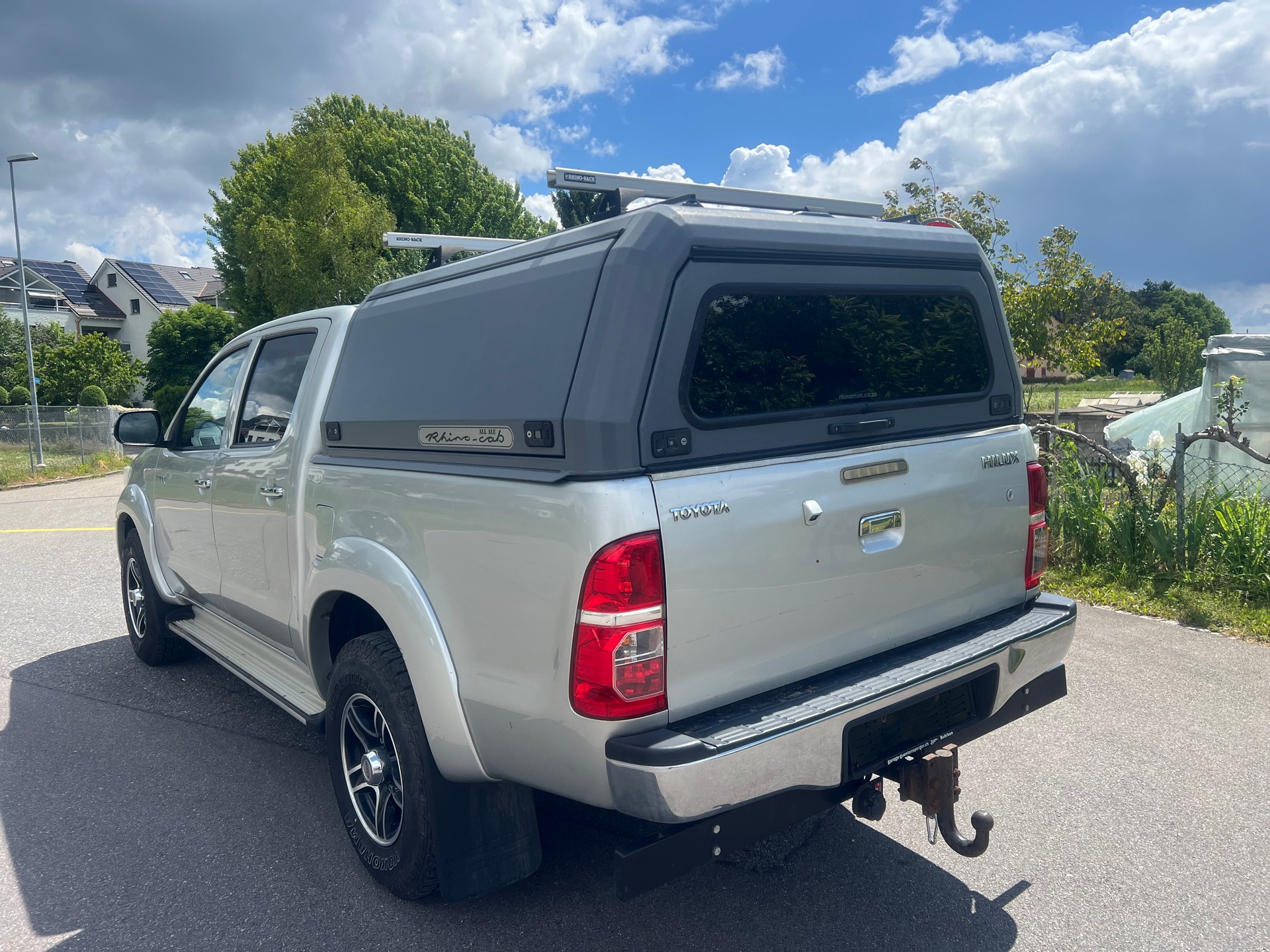 TOYOTA Hilux 3.0 4WD Double Cab Sol Premium A-image-6