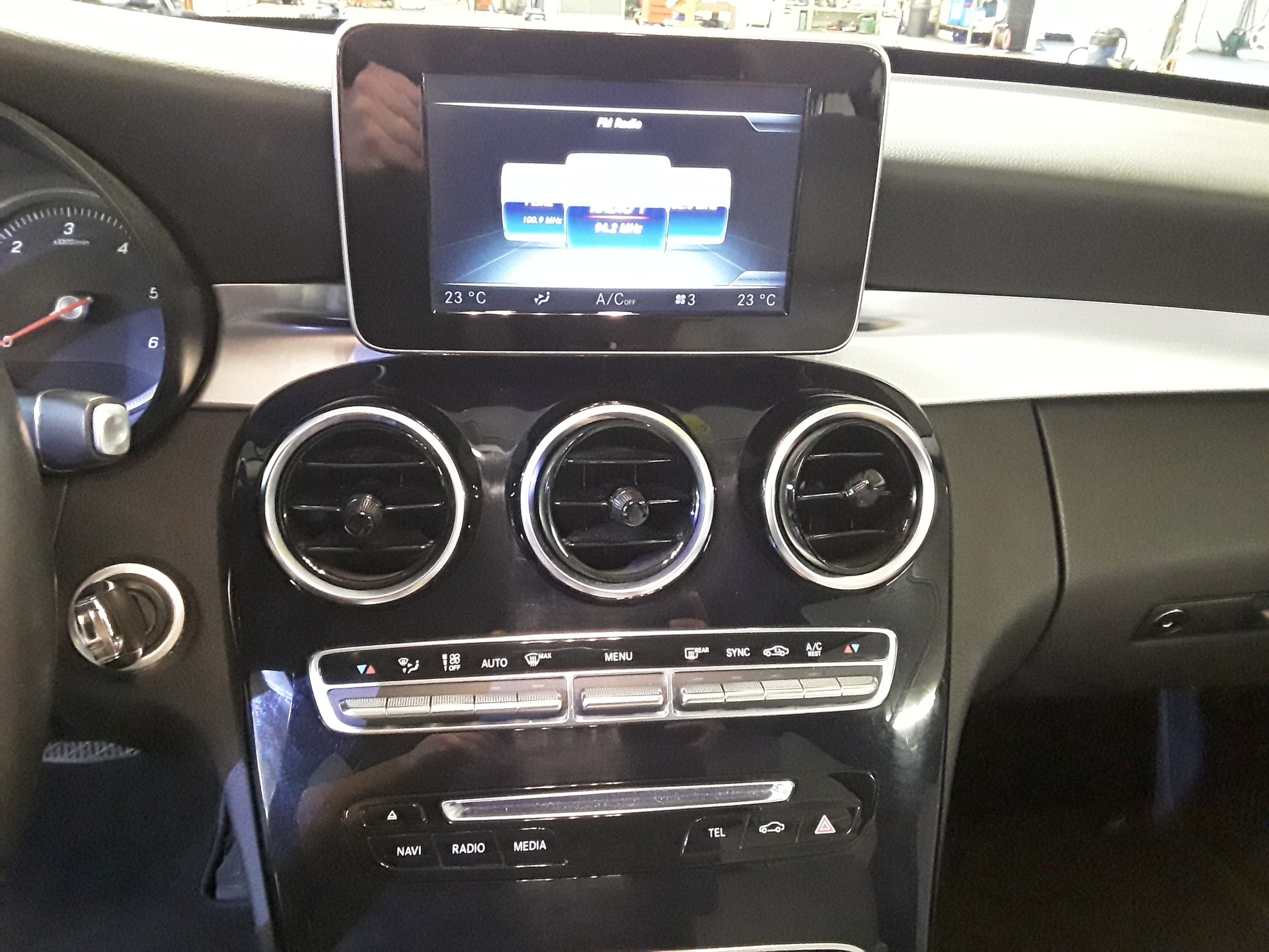 MERCEDES-BENZ C 200 BlueTEC 7G-Tronic-image-9