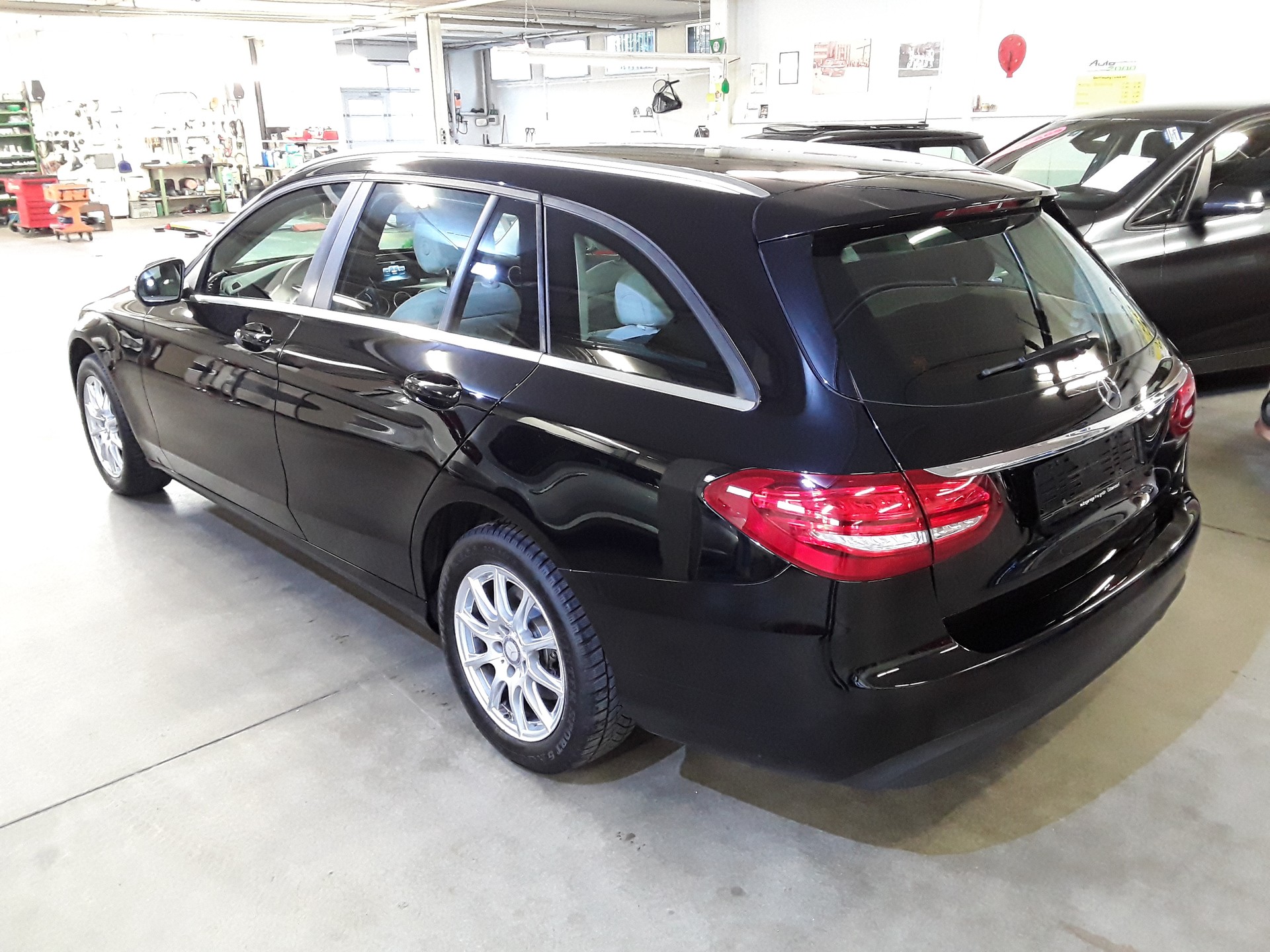 MERCEDES-BENZ C 200 BlueTEC 7G-Tronic-image-1