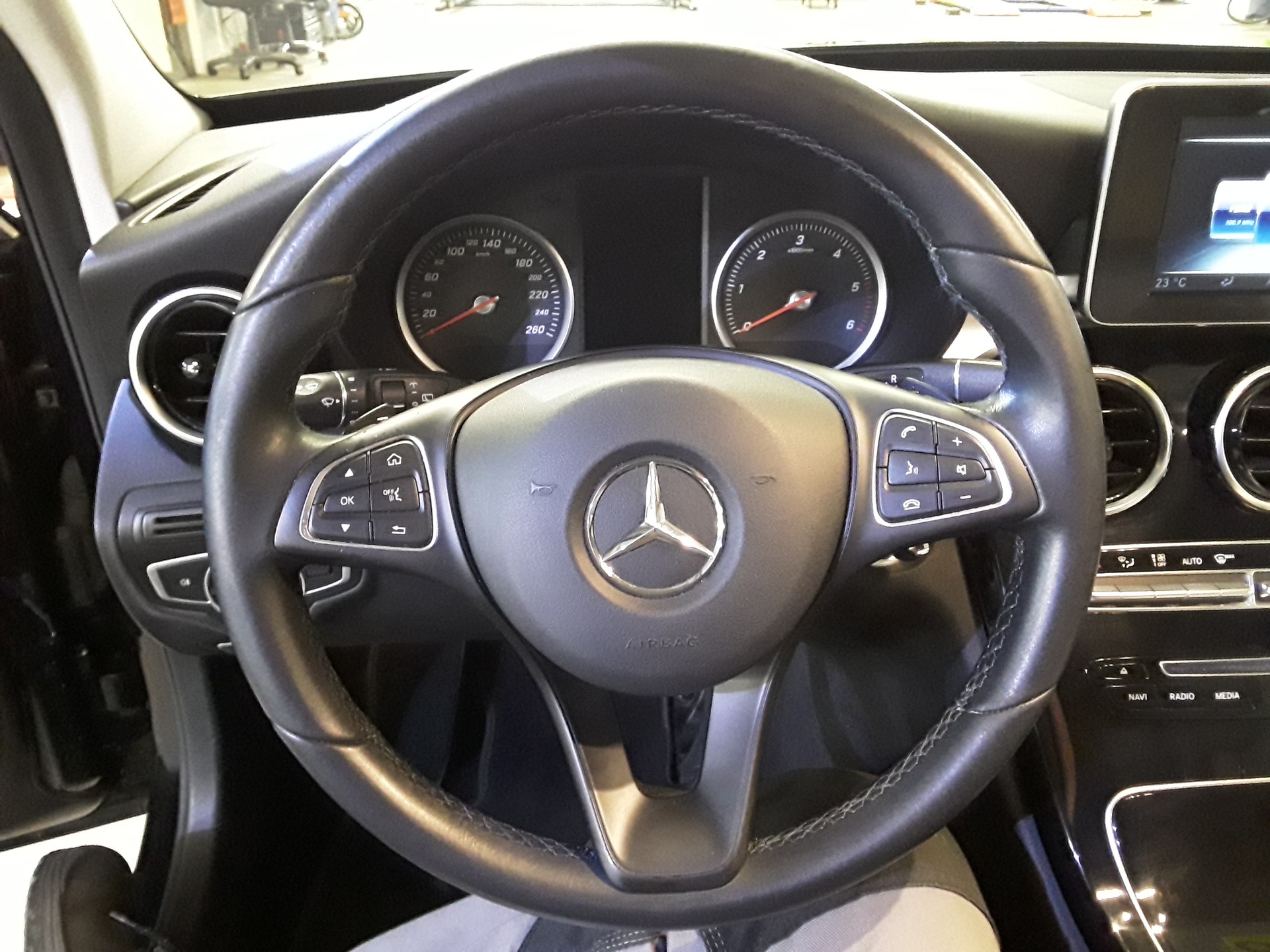 MERCEDES-BENZ C 200 BlueTEC 7G-Tronic-image-10