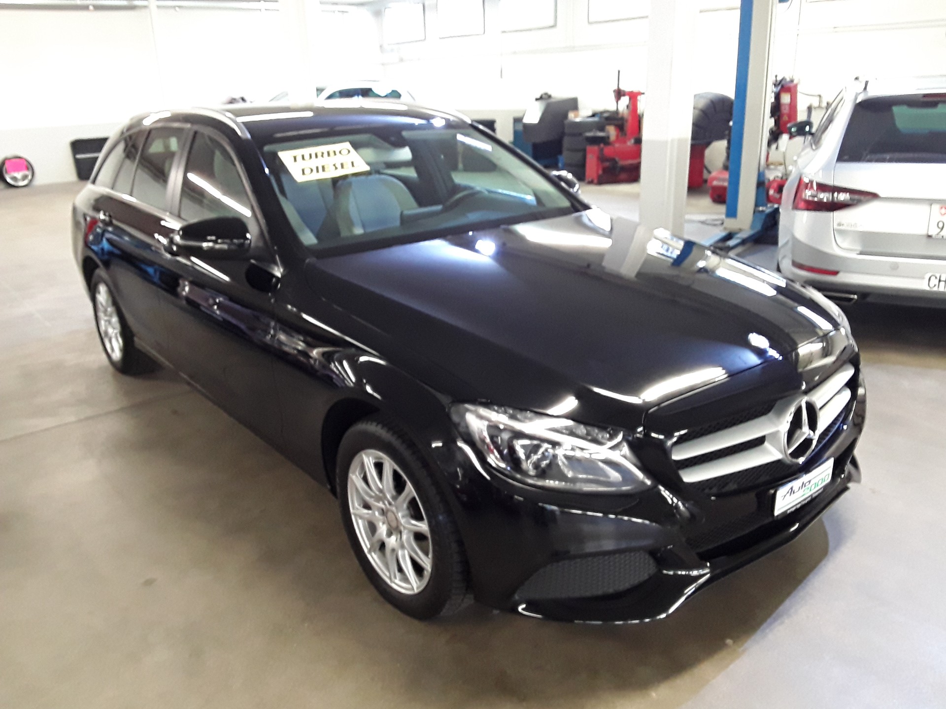 MERCEDES-BENZ C 200 BlueTEC 7G-Tronic-image-3