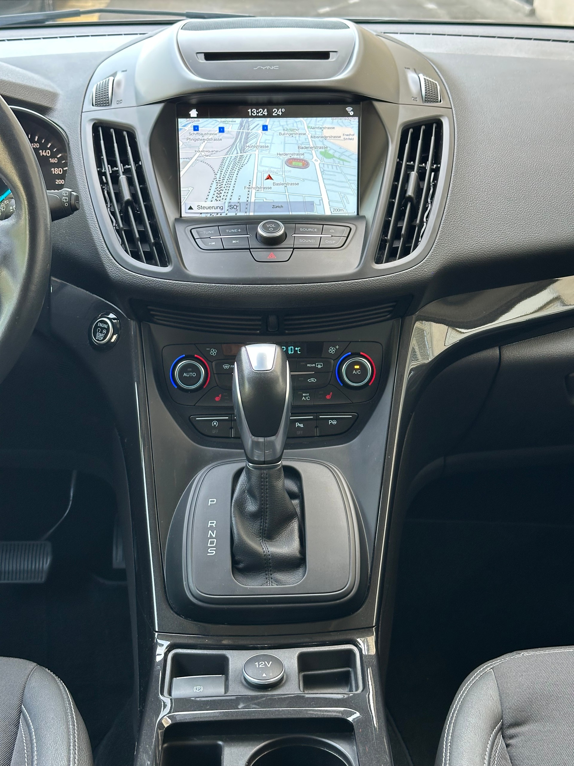 FORD Kuga 1.5 SCTi Titanium (182 PS) 4WD Automatic-image-17