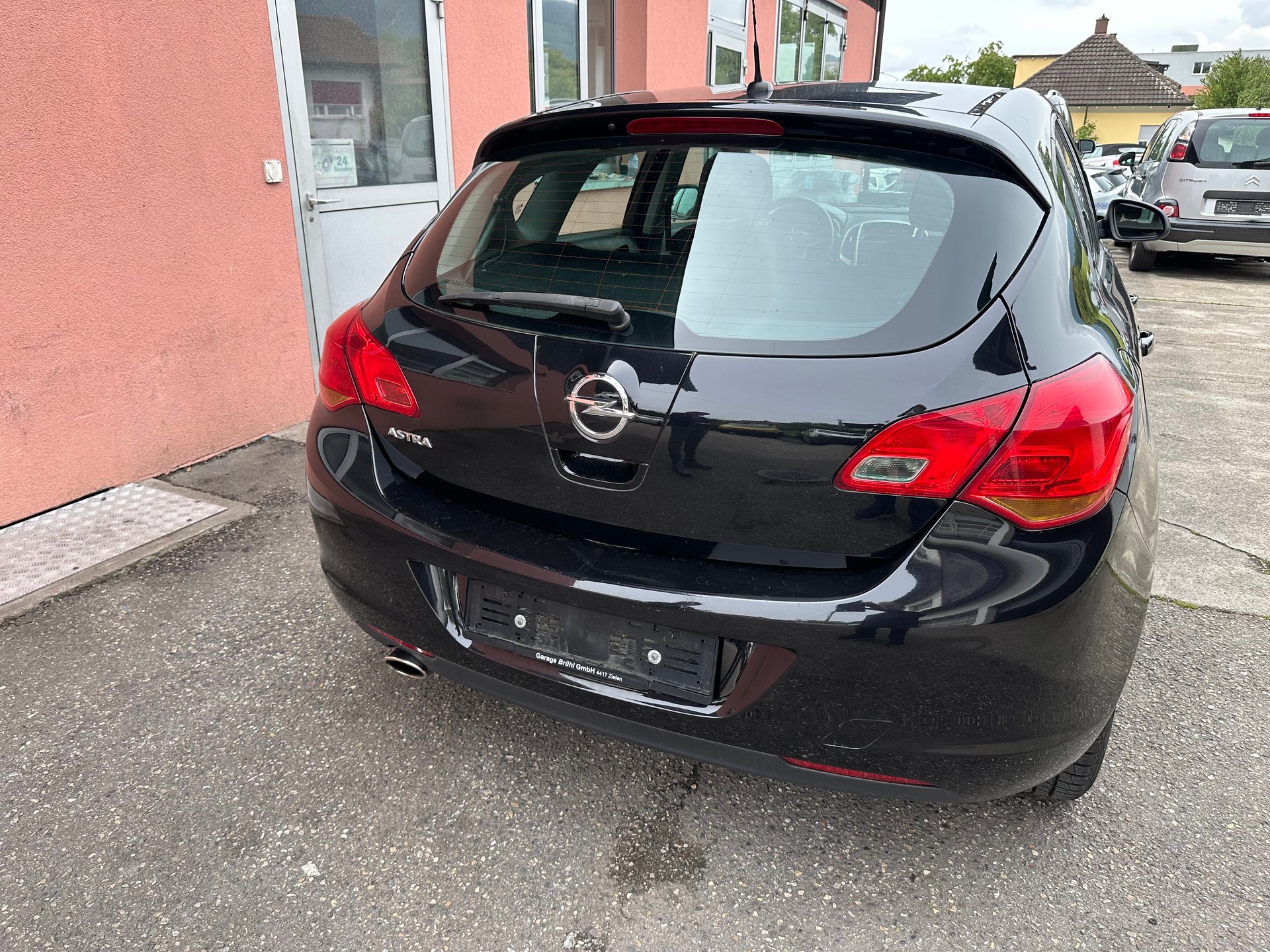 OPEL ASTRA-image-4