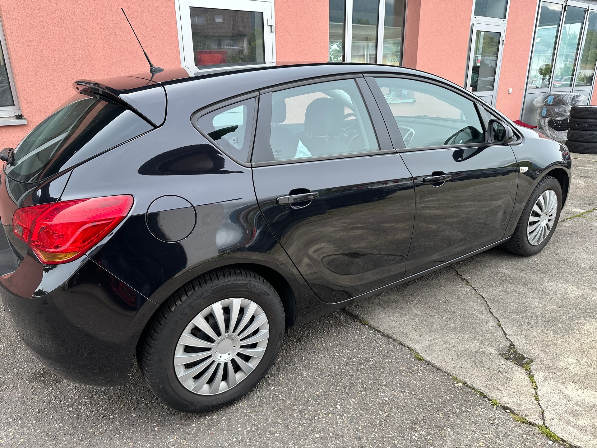 OPEL ASTRA-image-3