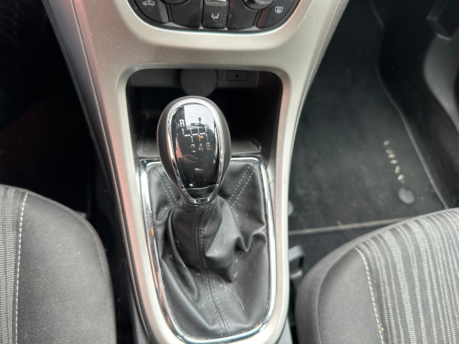 OPEL ASTRA-image-8