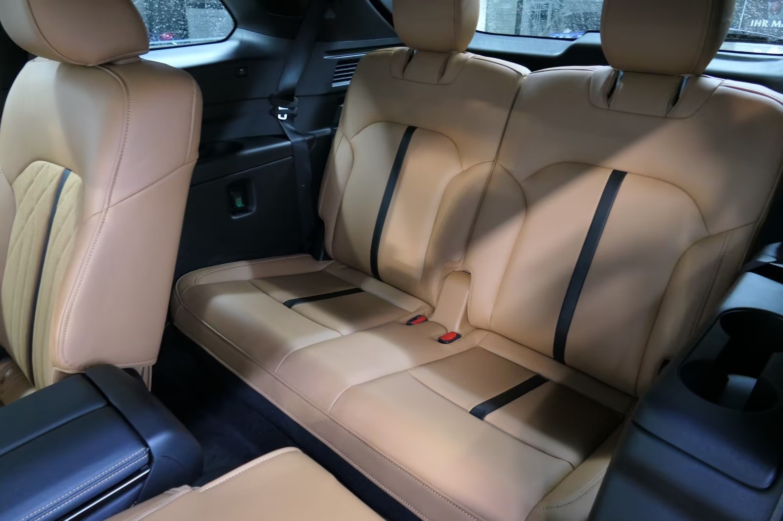 MAZDA CX-80 e-Skyactiv D254 MHEV AWD Homura Plus-image-5