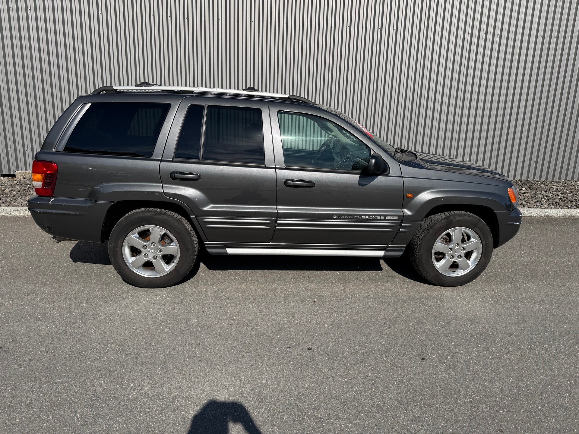 JEEP Grand Cherokee 4.7 Vision Automatic-image-6