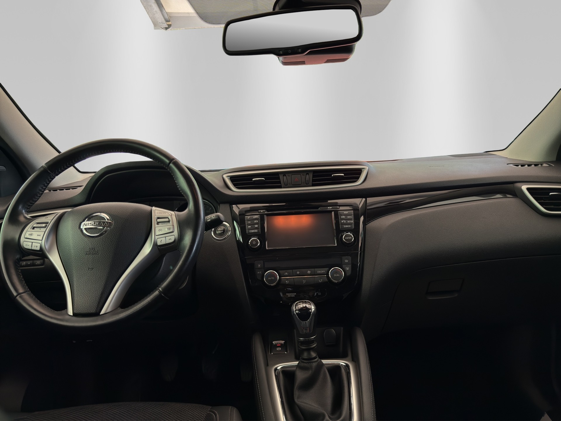 NISSAN Qashqai 1.6 DIG-T tekna-image-9