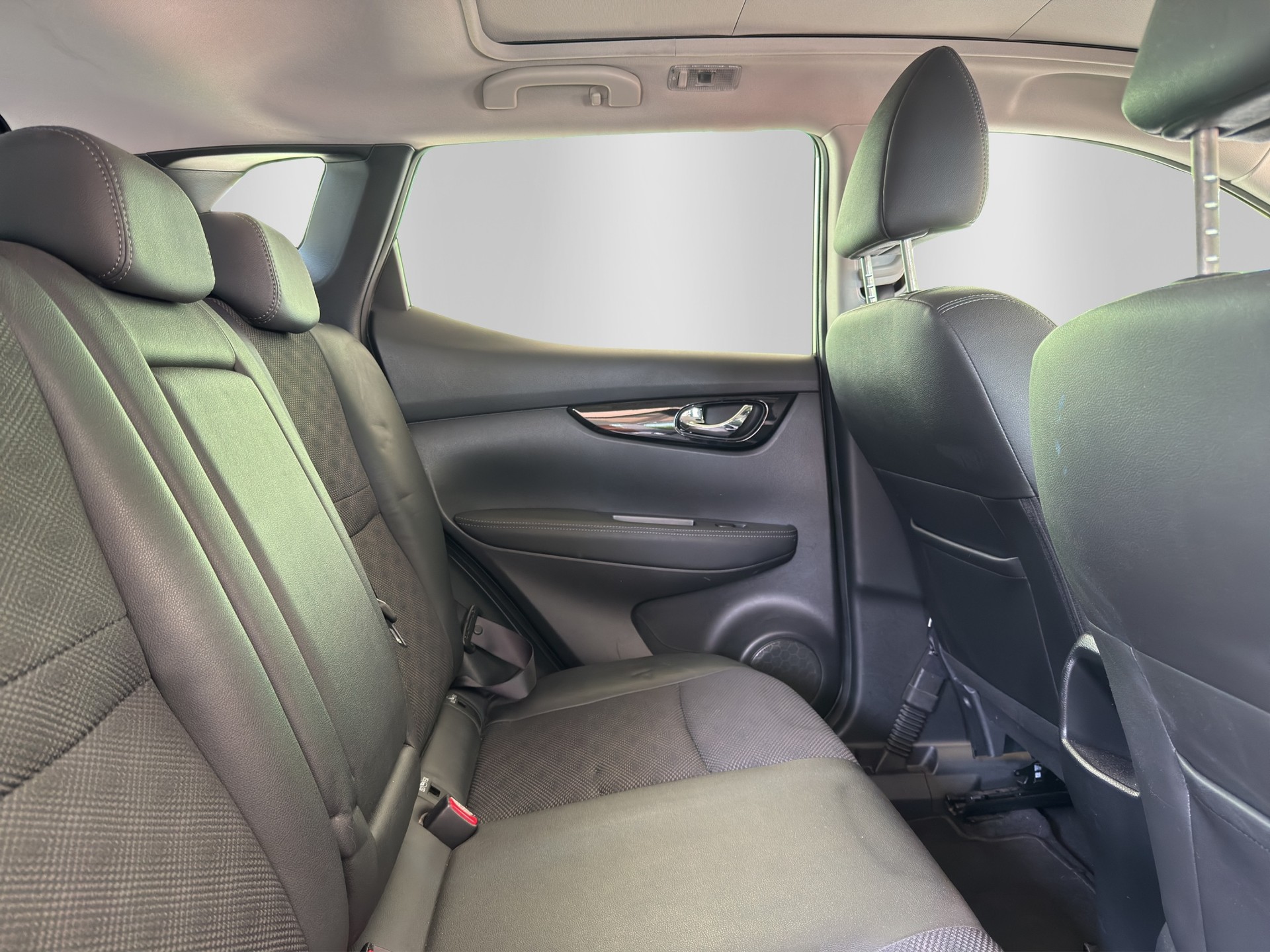 NISSAN Qashqai 1.6 DIG-T tekna-image-16