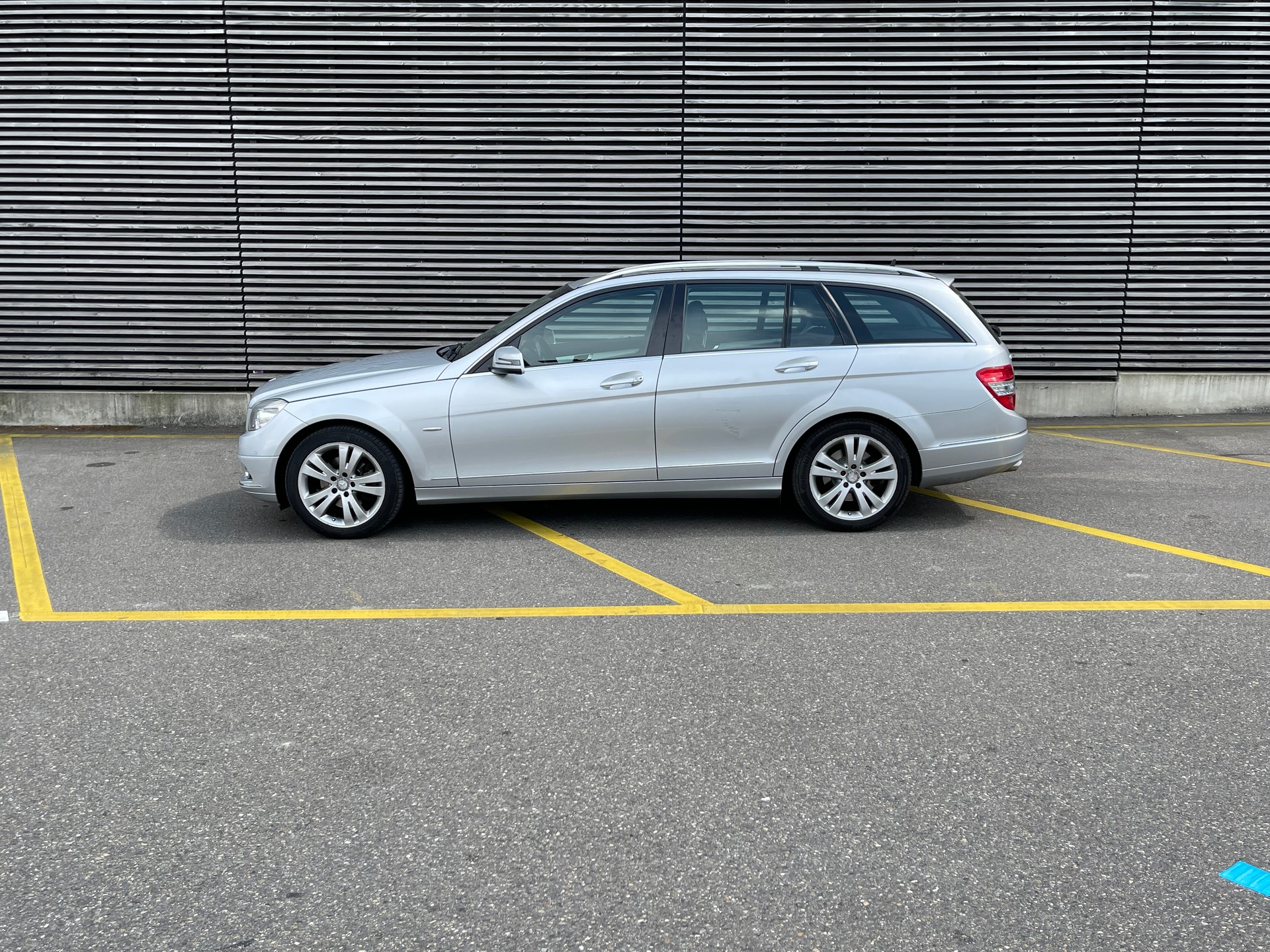 MERCEDES-BENZ Avantgarde-image-2