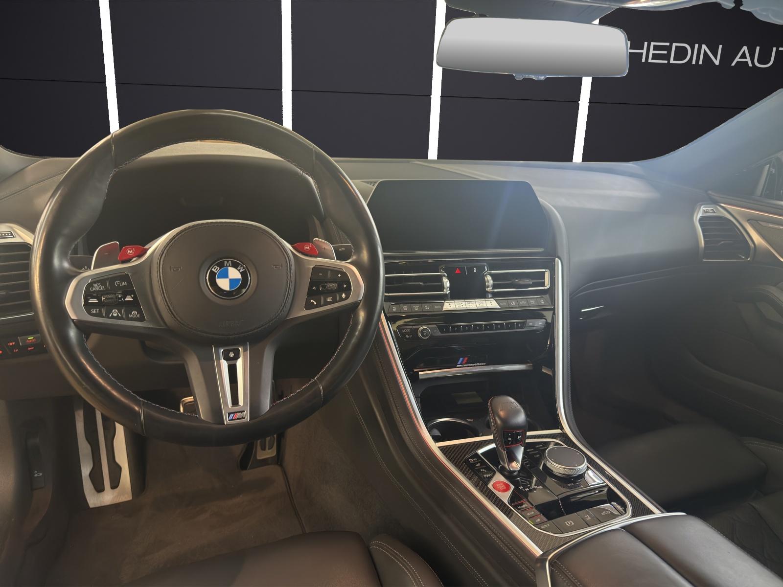 BMW M8 Competition xDrive Cabriolet-image-17