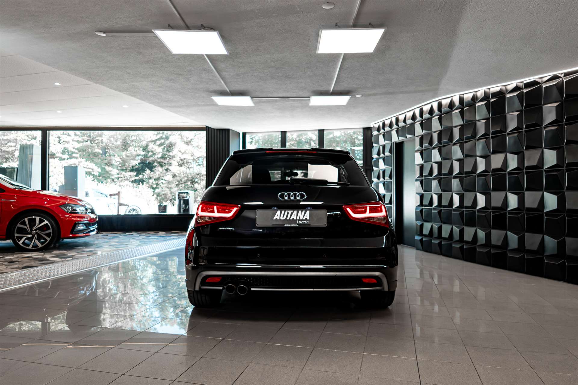 AUDI A1 Sport 1.4 TFSI Ambition S-tronic-image-4