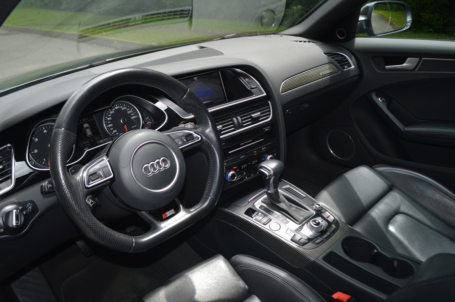 AUDI A4 Avant 3.0 TDI quattro S-tronic I FRISCH AB MFK-image-4