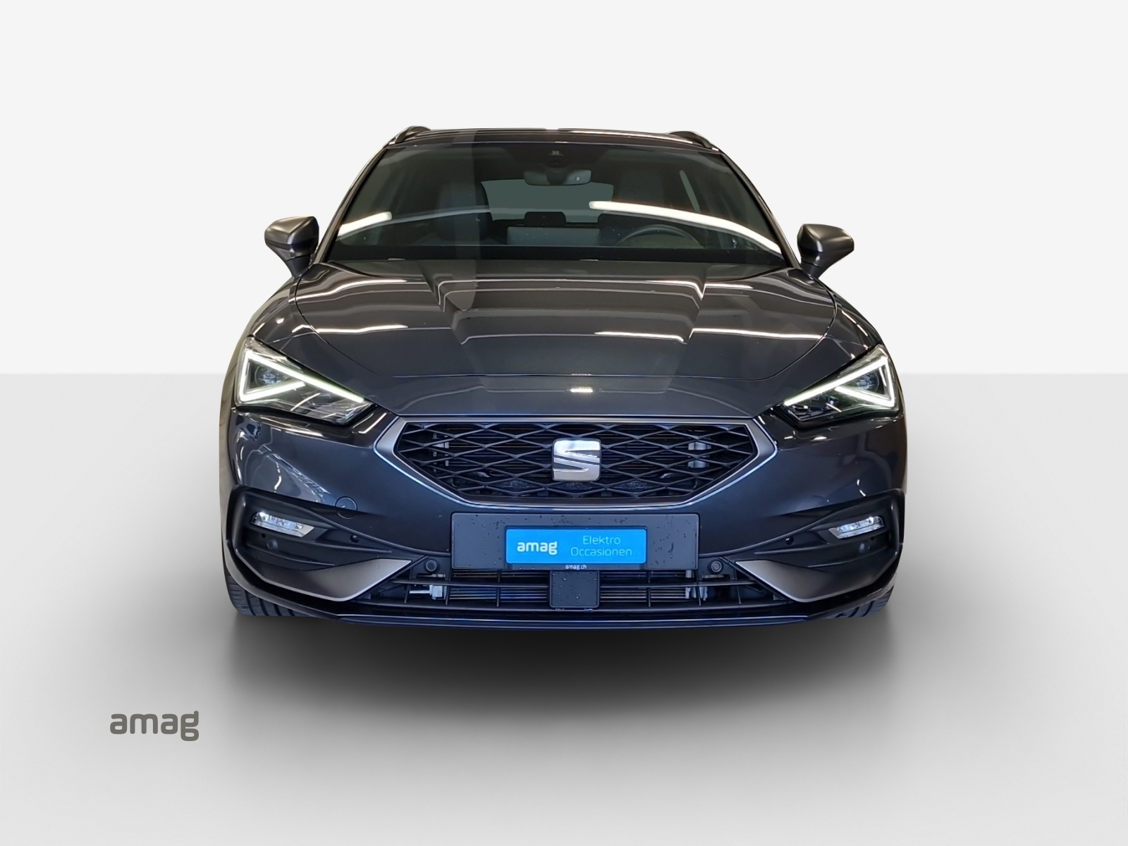 SEAT Leon ST 1.5 eHybrid pHEV DSG FR-image-6