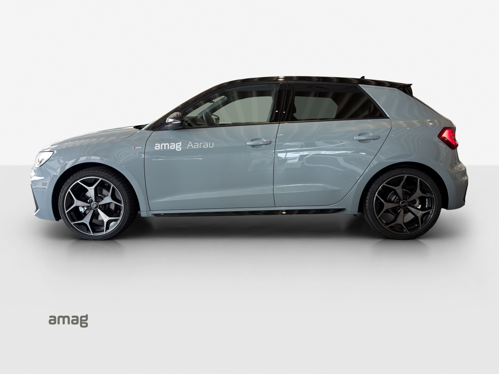 AUDI A1 Sportback 35 TFSI S Line S-tronic-showroom-element-1