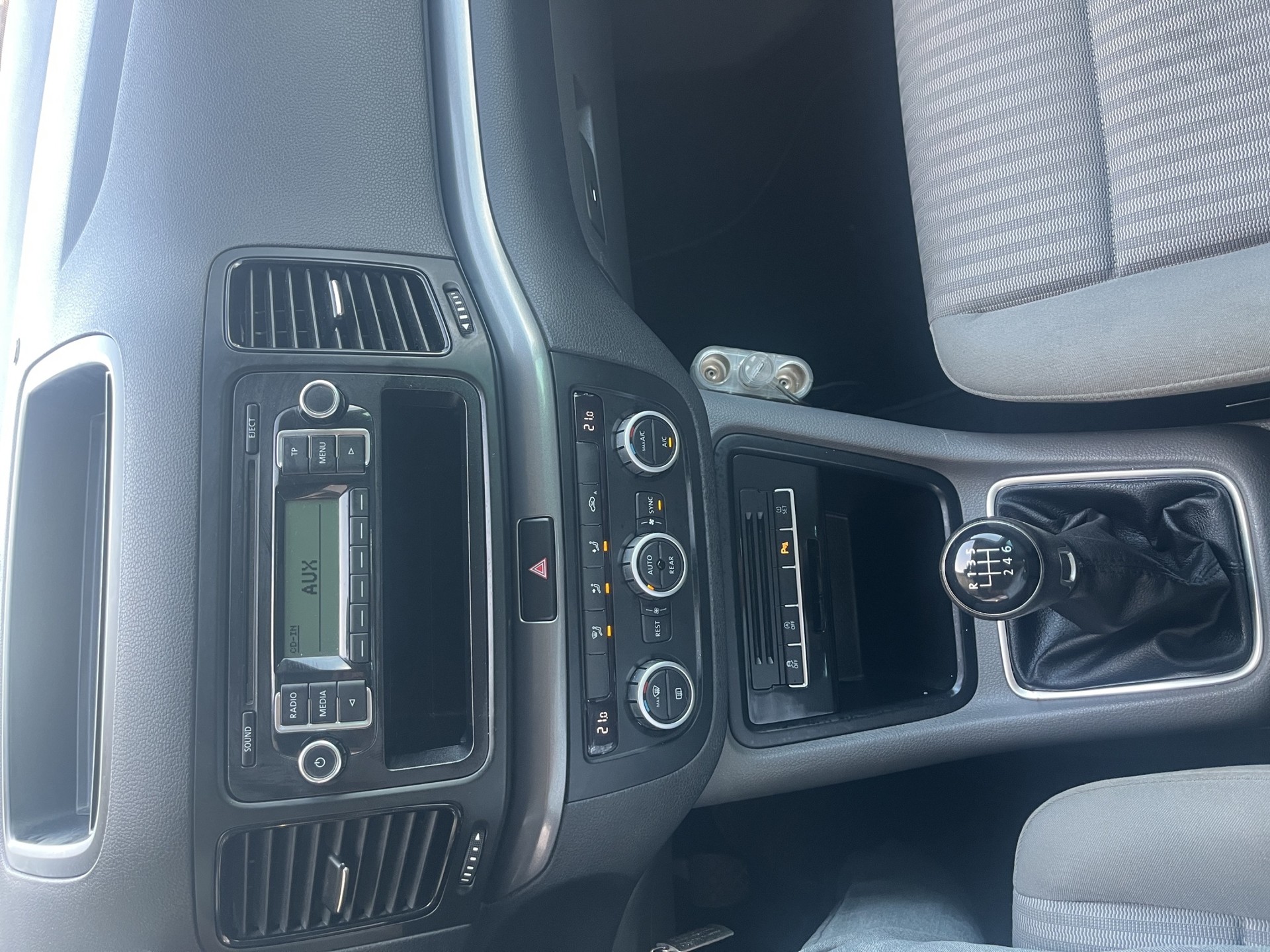 SEAT Alhambra 2.0 TDI E_Ecomotive Style-image-12