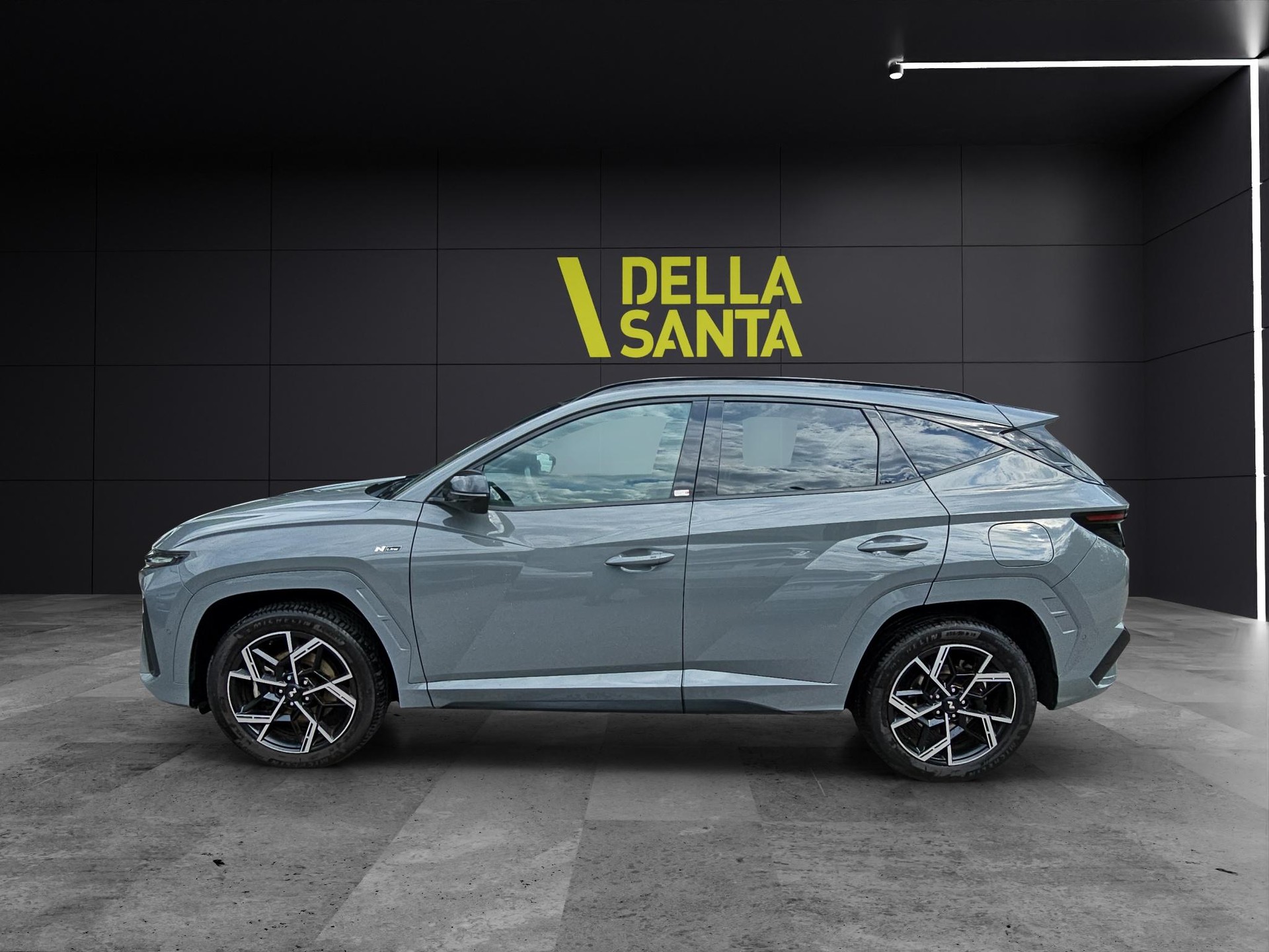 HYUNDAI Tucson 1.6 T-GDi HEV N-Line LUX.pack 4WD-image-1
