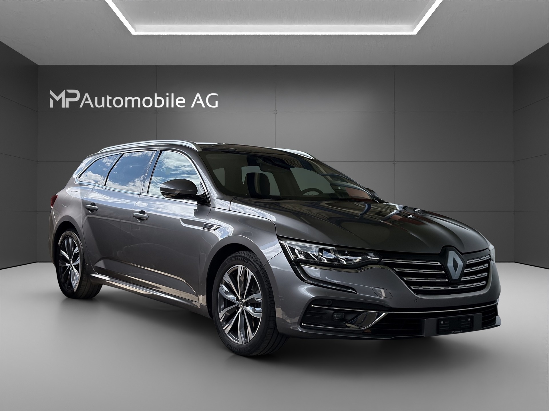 RENAULT Talisman Grandtour 2.0 Blue dCi Intens EDC-showroom-element-1