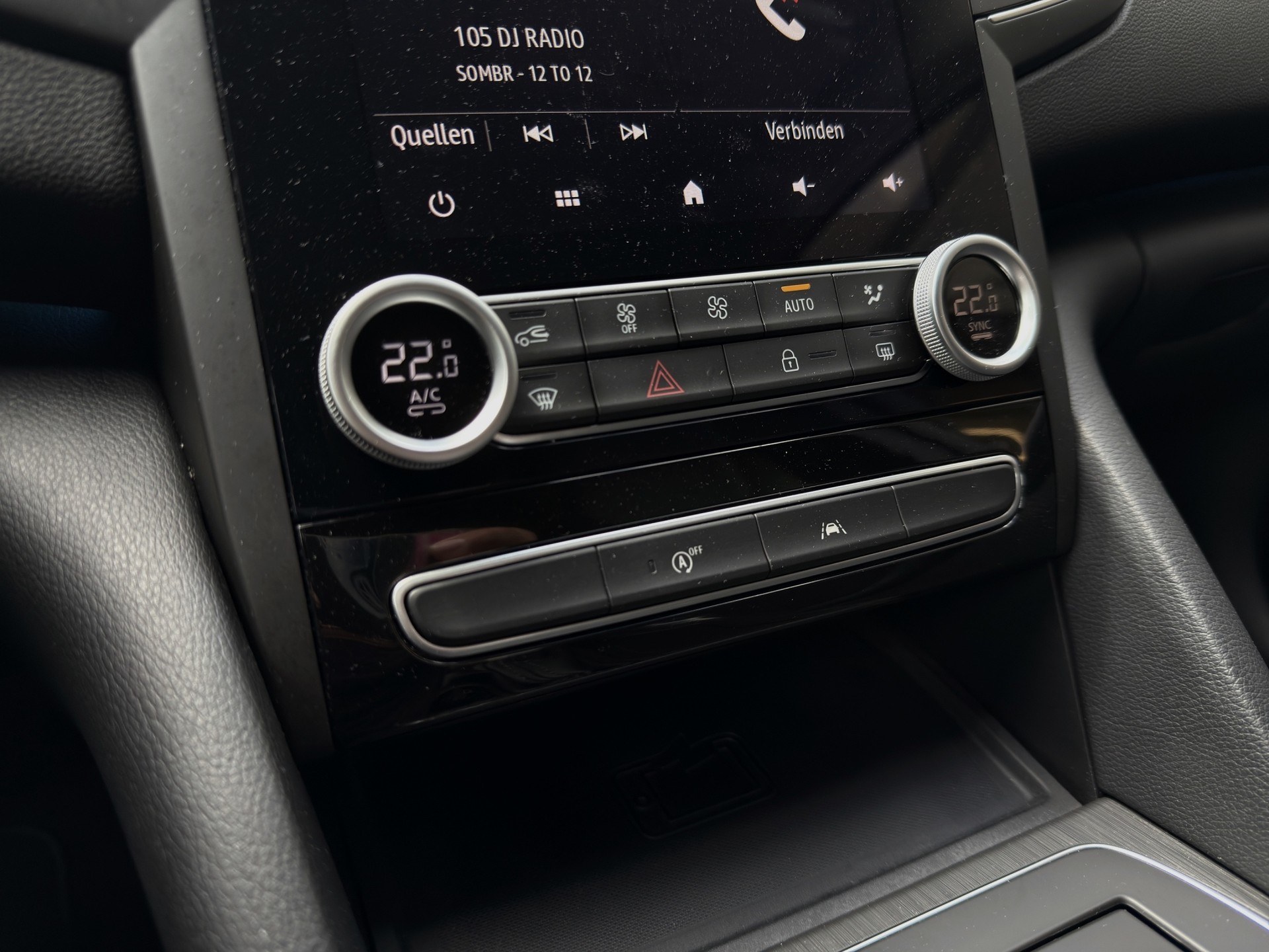 RENAULT Talisman Grandtour 2.0 Blue dCi Intens EDC-image-14
