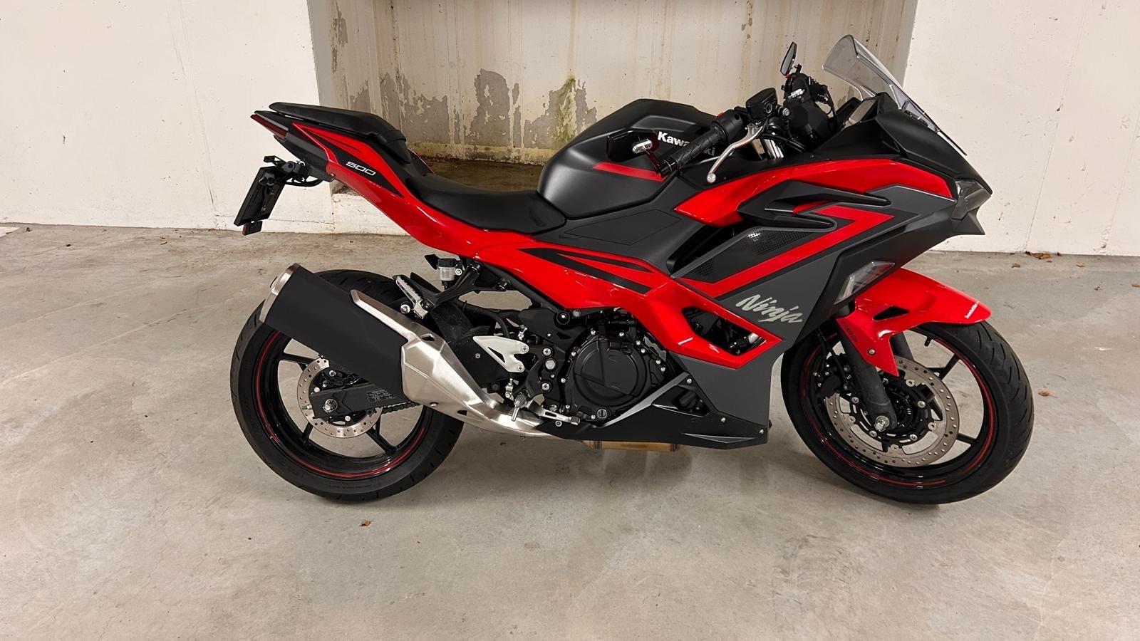 KAWASAKI Ninja 500 SE-image-2