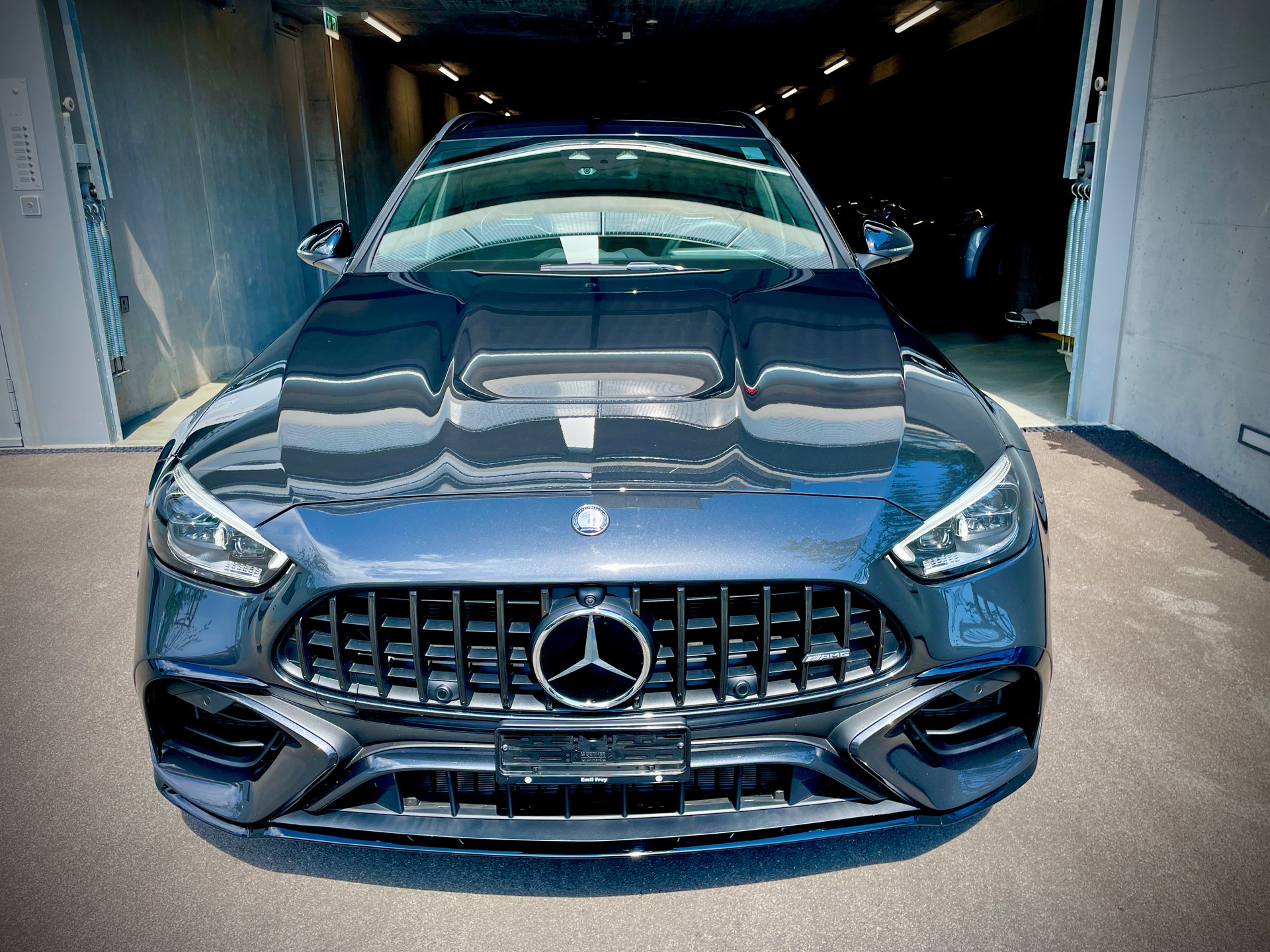 MERCEDES-BENZ C 63 AMG S E Performance