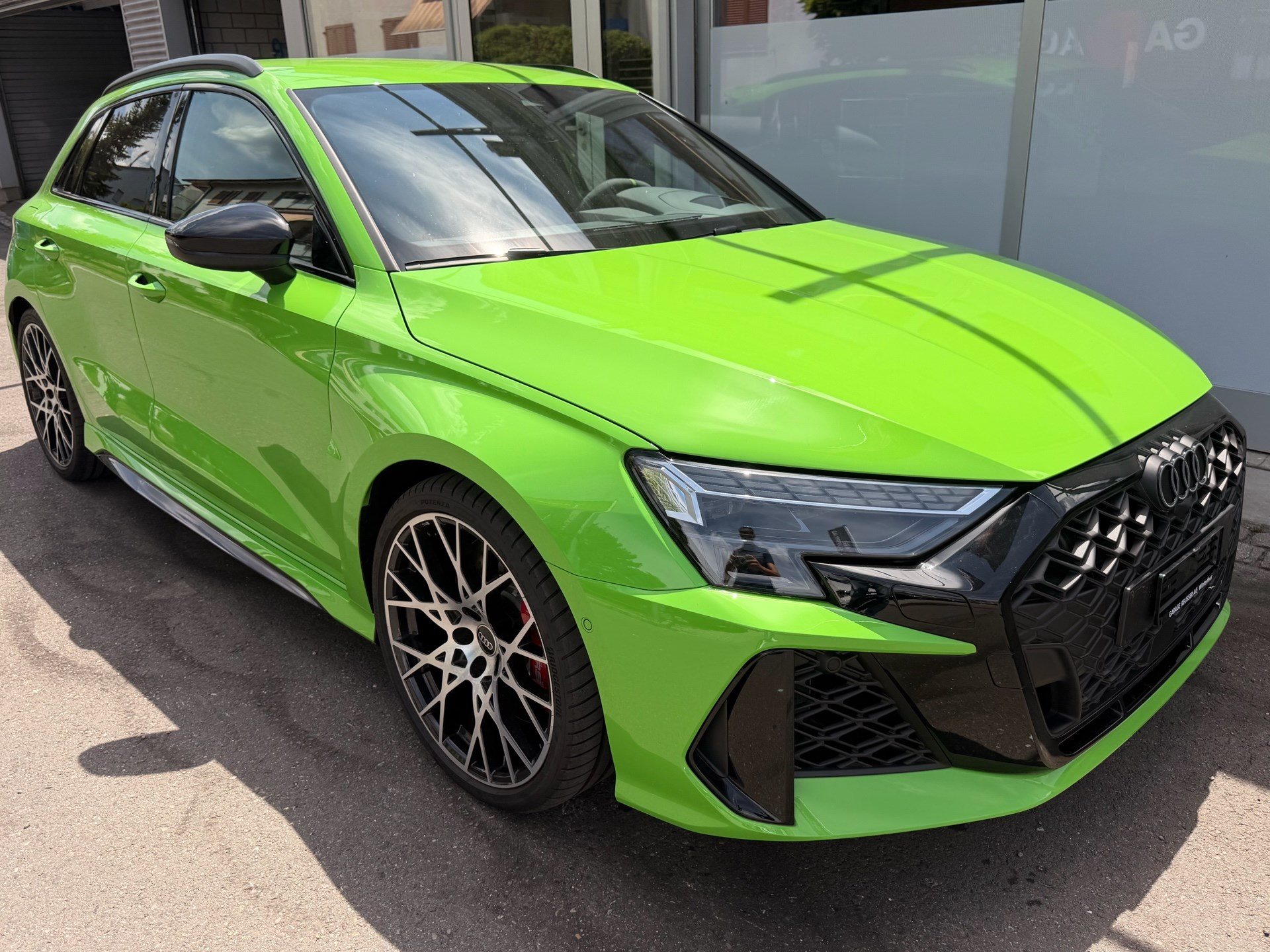 AUDI RS3 SPORTBACK 2.5 400 PS TFSI QUATTRO *** TOP AUSSTATTUNG ***-showroom-element-2