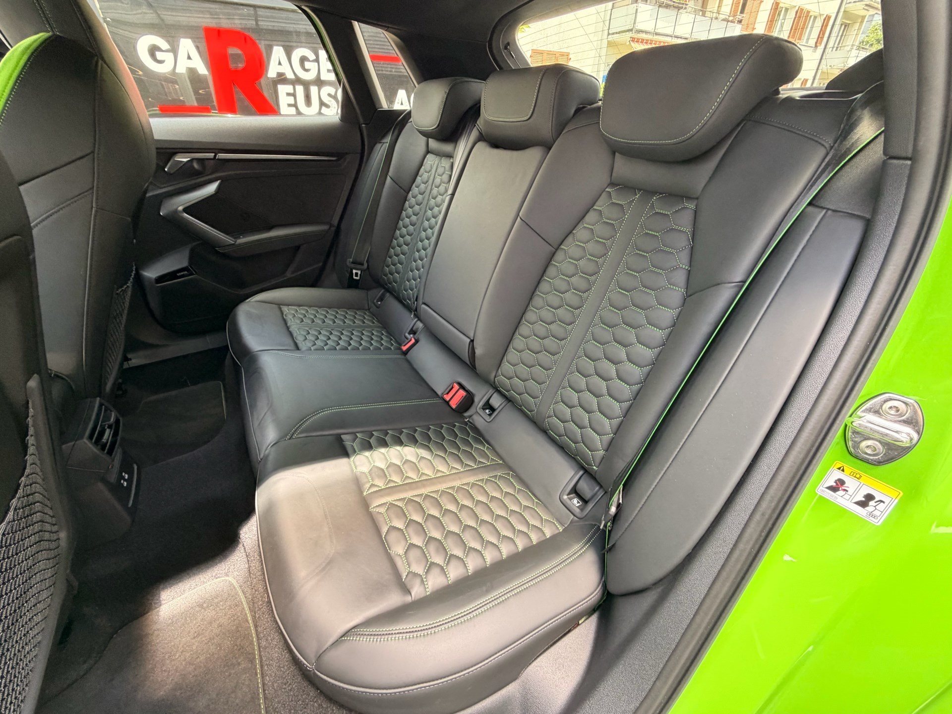 AUDI RS3 SPORTBACK 2.5 400 PS TFSI QUATTRO *** TOP AUSSTATTUNG ***-image-28