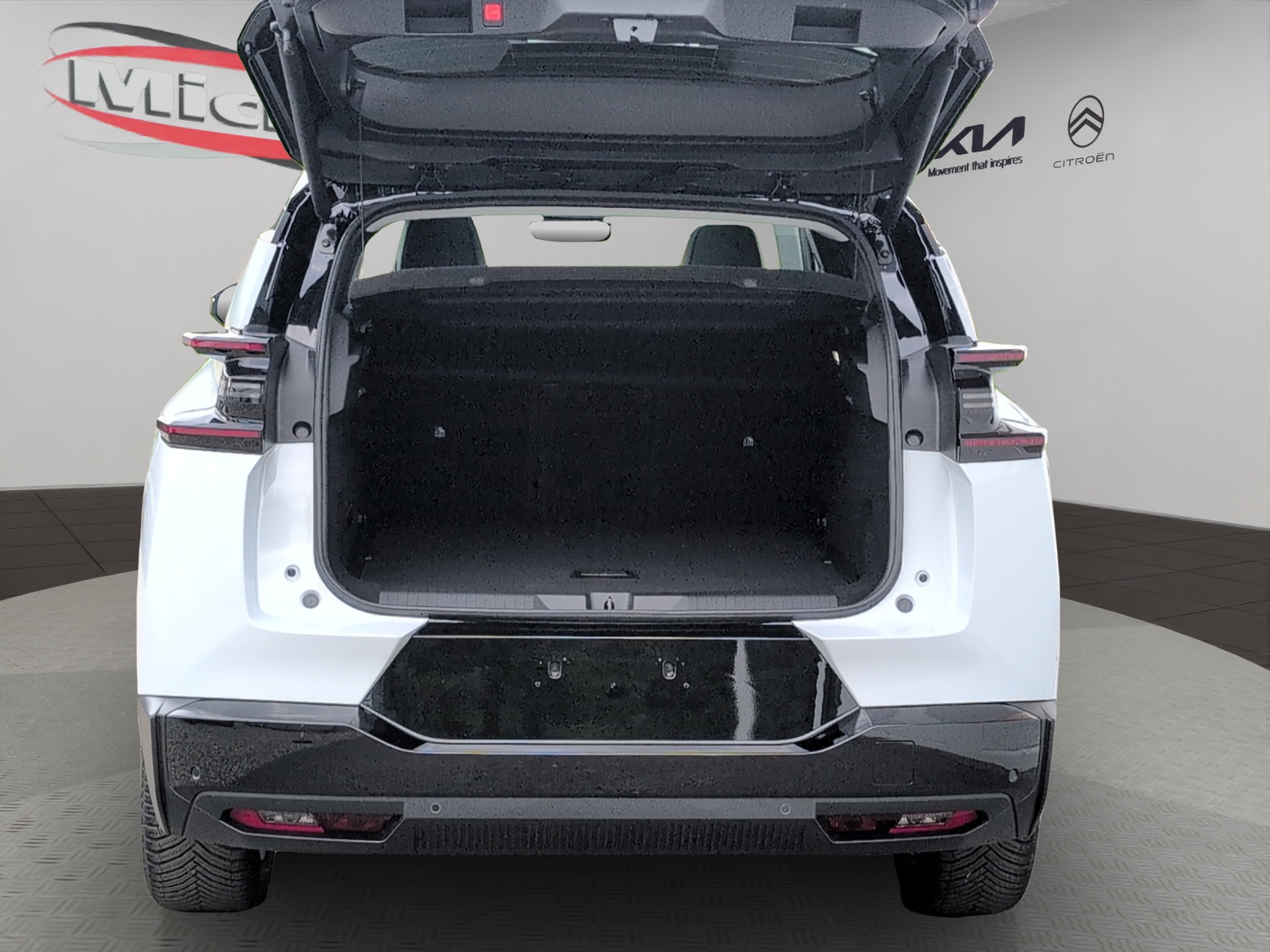 CITROEN C5 Aircross 1.2 Hybrid Max Automat / Panorama-Glasschiebedach elektrisch / Grip Control / CH-Herstellergarantie-image-14