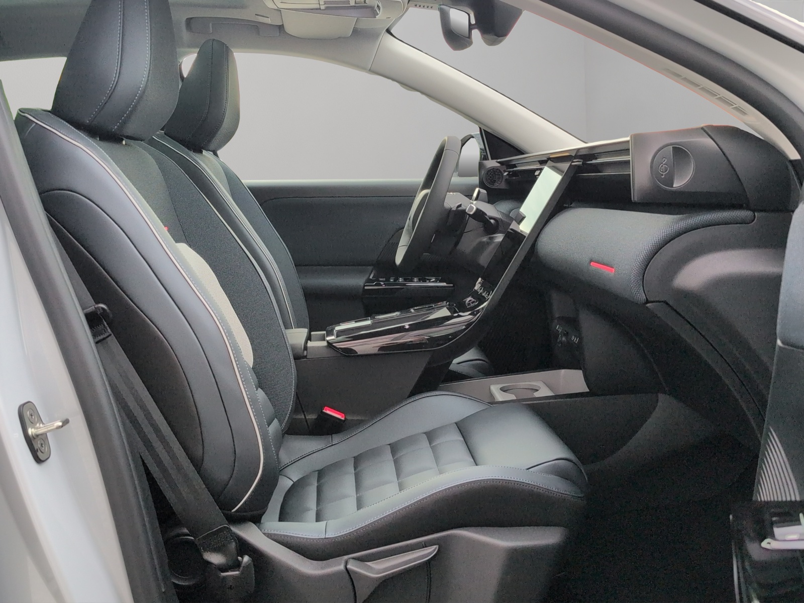 CITROEN C5 Aircross 1.2 Hybrid Max Automat / Panorama-Glasschiebedach elektrisch / Grip Control / CH-Herstellergarantie-image-9