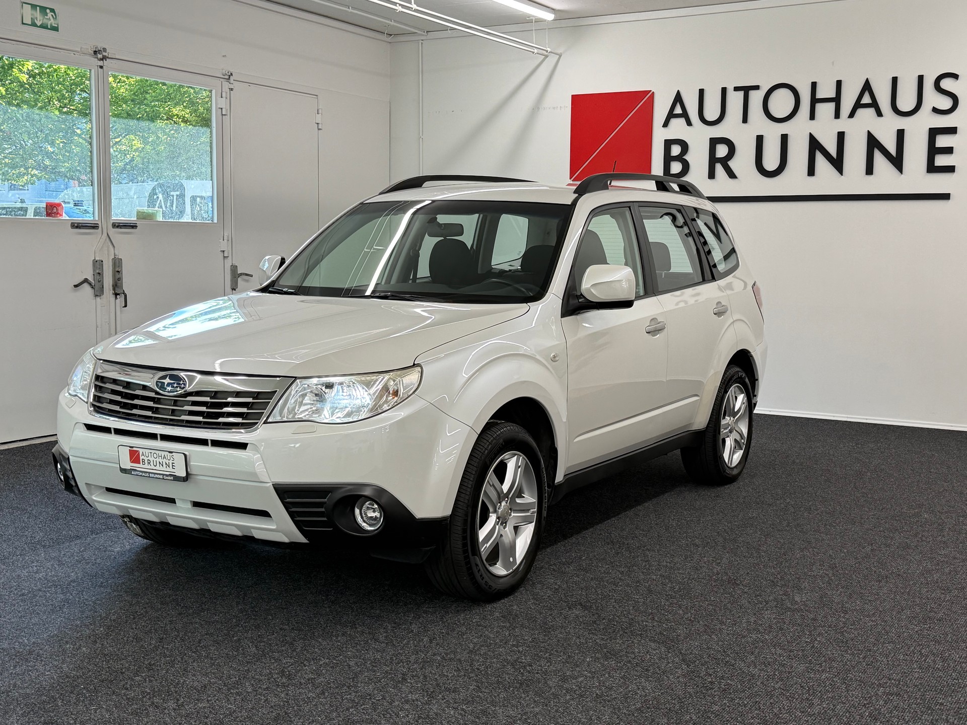 SUBARU Forester 2.0X Swiss Automatic