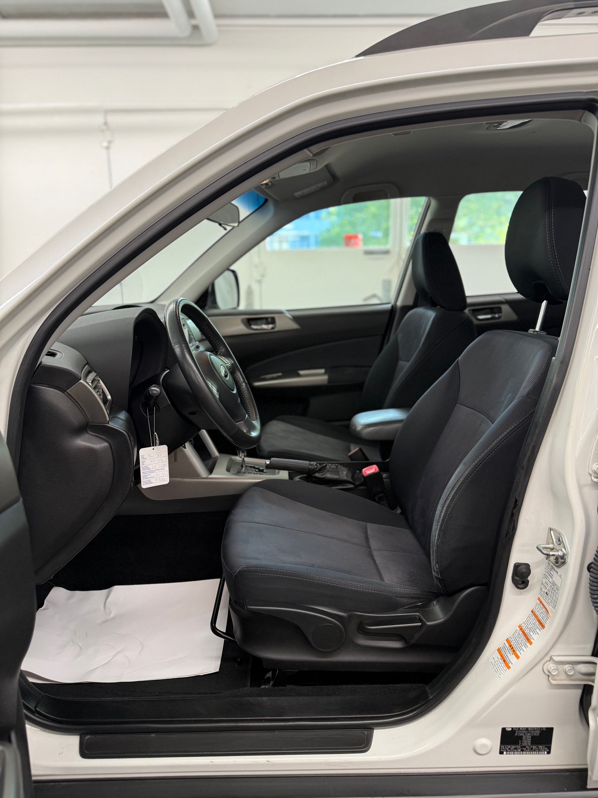 SUBARU Forester 2.0X Swiss Automatic-image-10