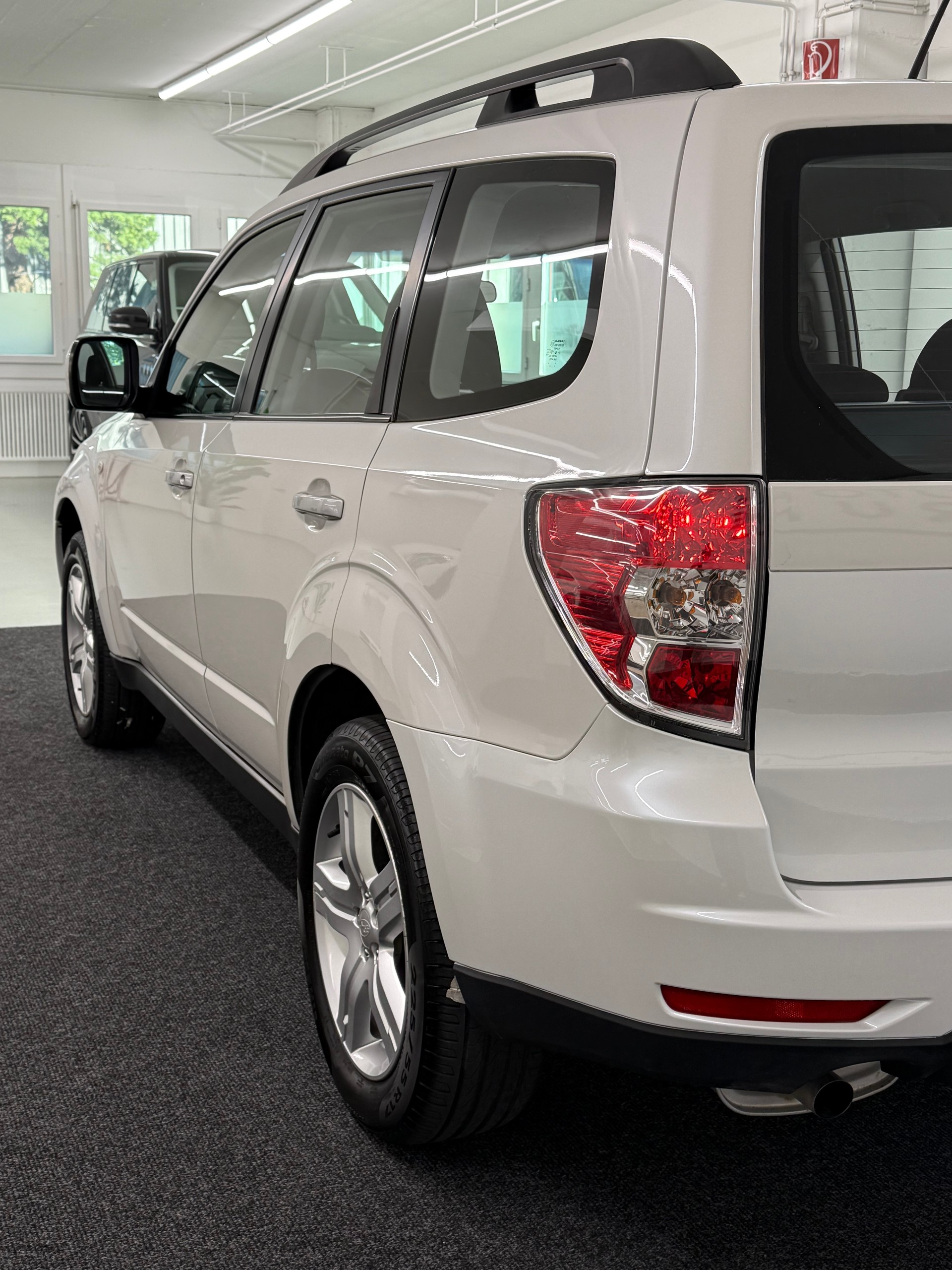 SUBARU Forester 2.0X Swiss Automatic-image-8