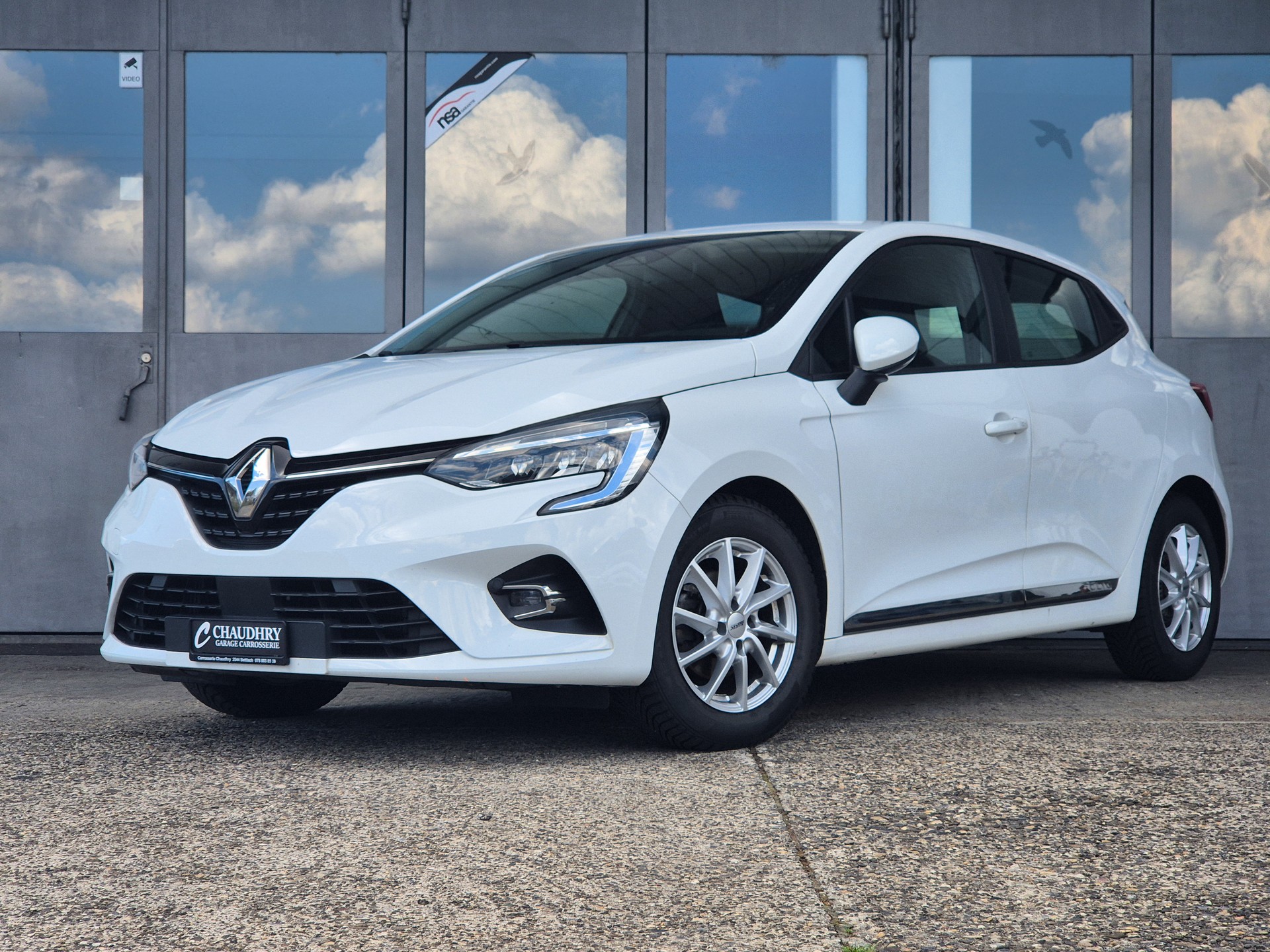 RENAULT Clio 1.0 Business